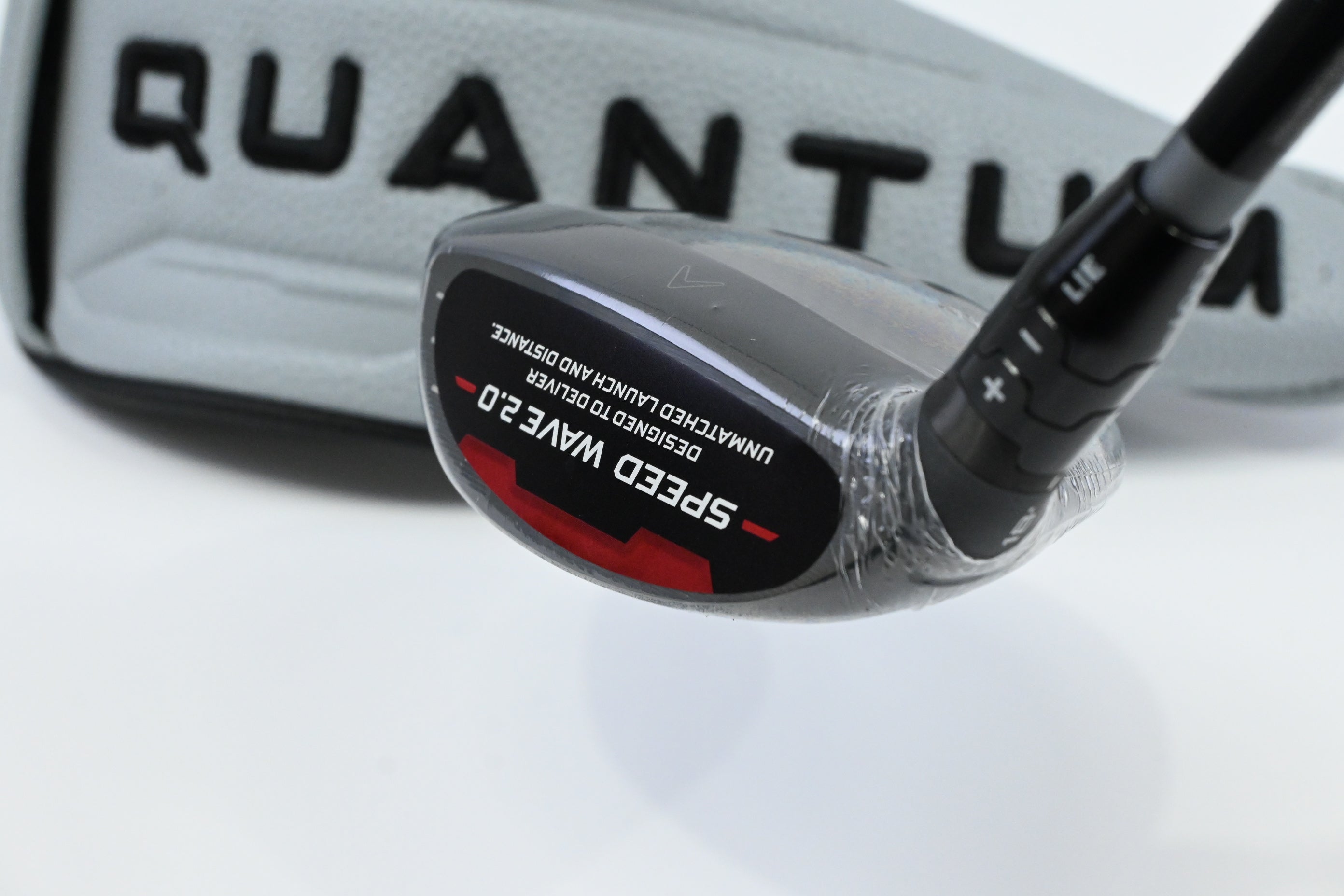 Callaway Quantum Max #5 Wood / 18 Degree / Regular Flex Denali Frost Silver 60