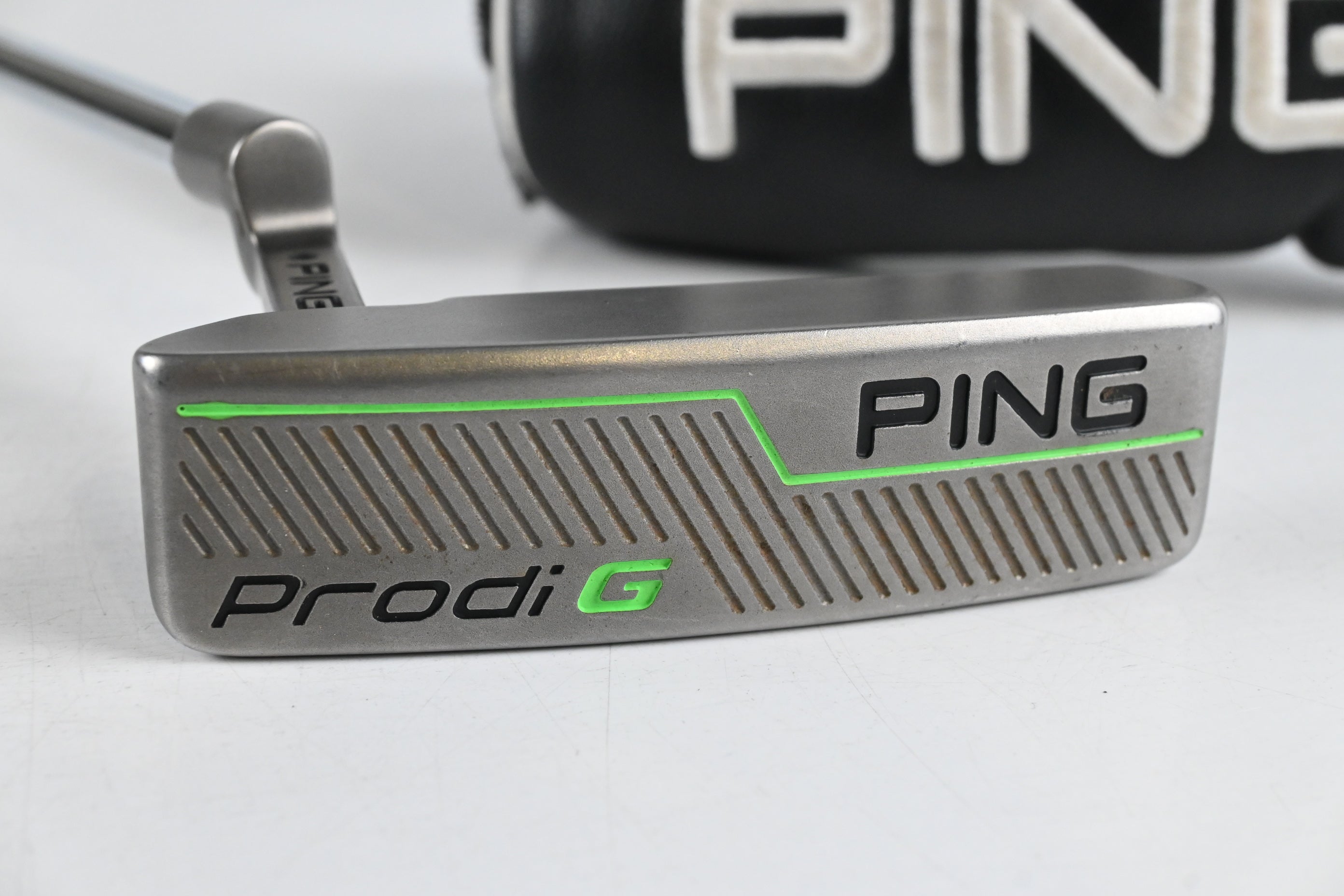 Left Hand Junior Ping Prodi G Putter / 32 Inch