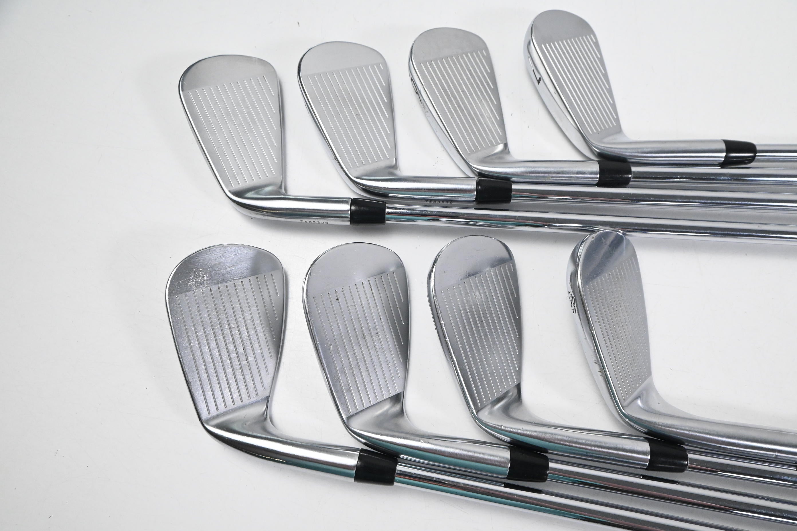 Titleist T100 S 2019 Irons / 4-PW+GW / Stiff Flex N.S.PRO Modus3 Tour 105 Shafts
