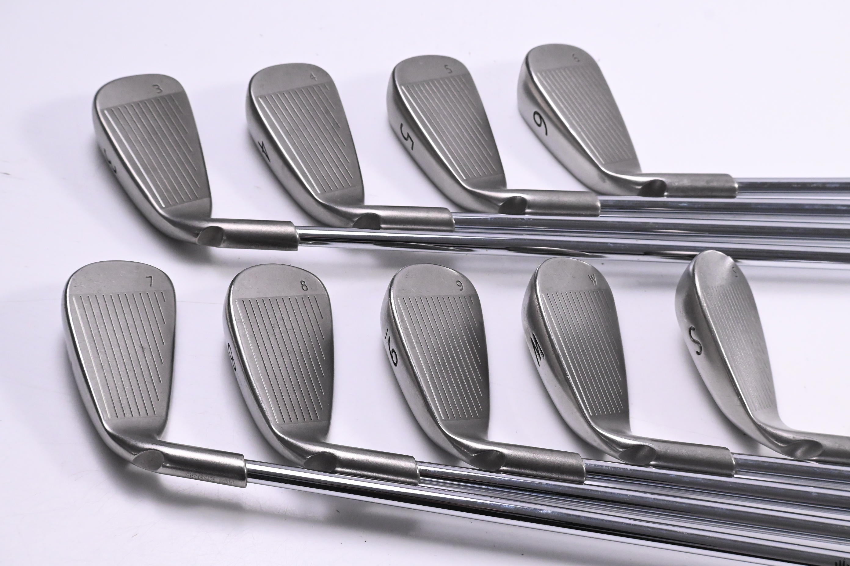 Ping G15 Irons / 3-PW+SW / Black Dot / Regular Flex Ping AWT Shafts