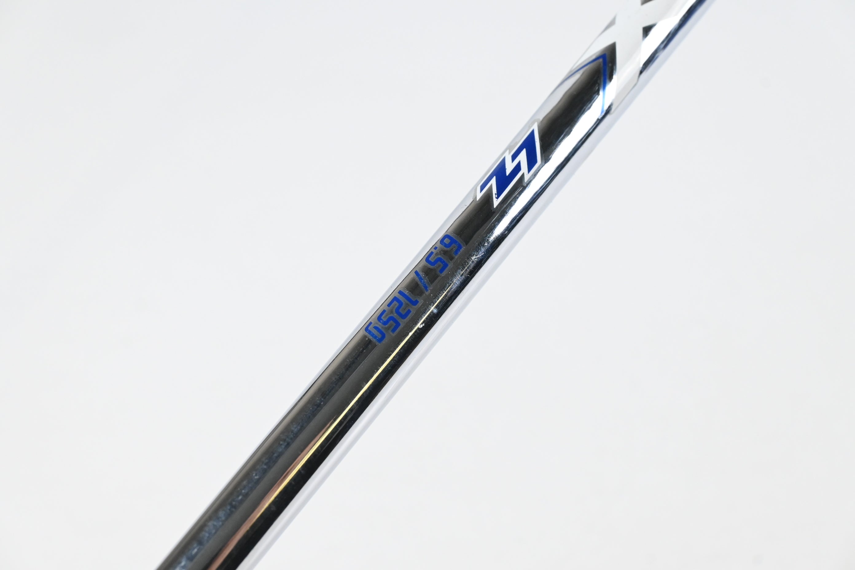 Titleist T100 2021 #8 Iron / X-Flex Project X LZ 125 Shaft