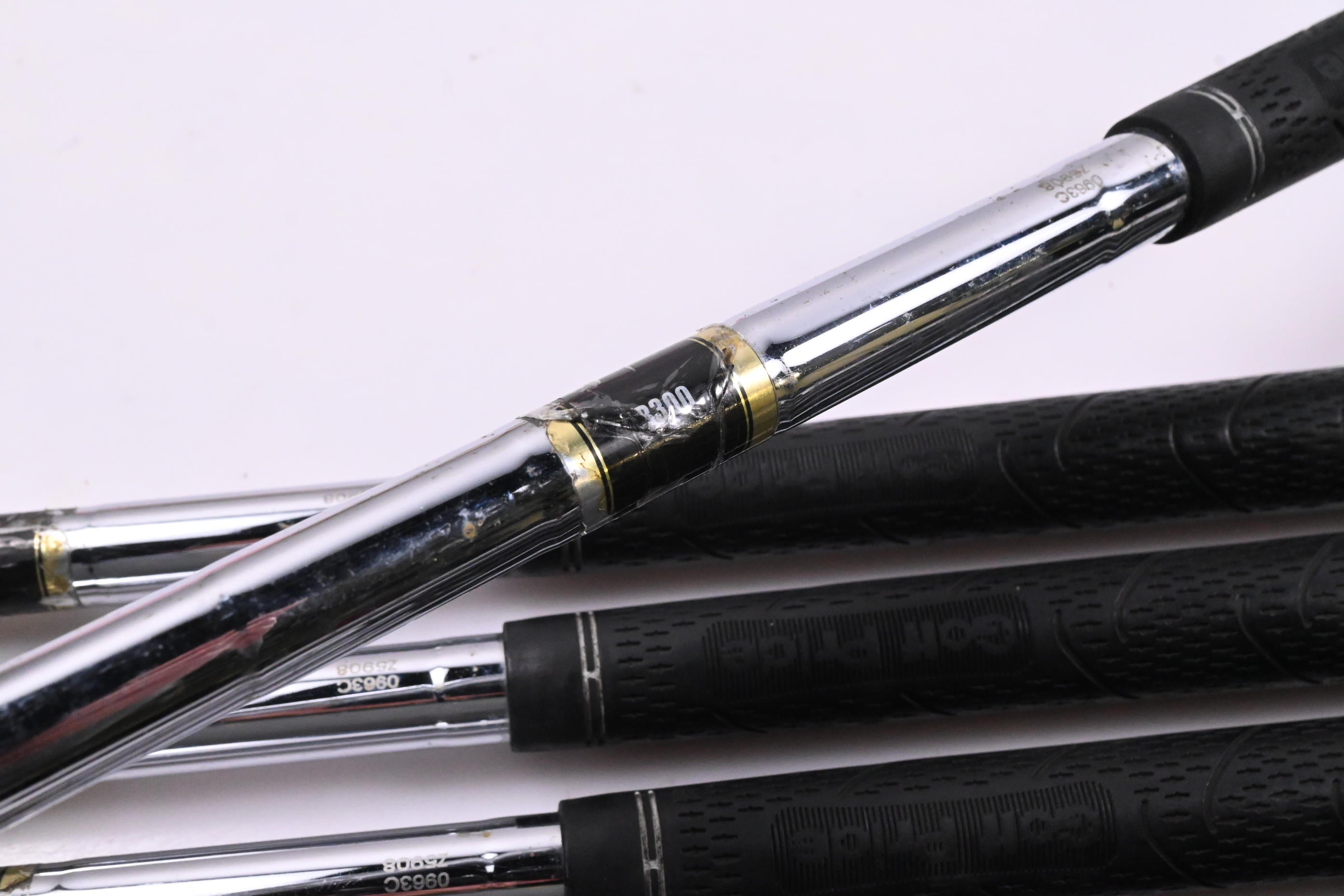 Mizuno JPX 800 Pro Irons / 3-PW / Stiff Flex Dynalite Gold XP S300 Shafts