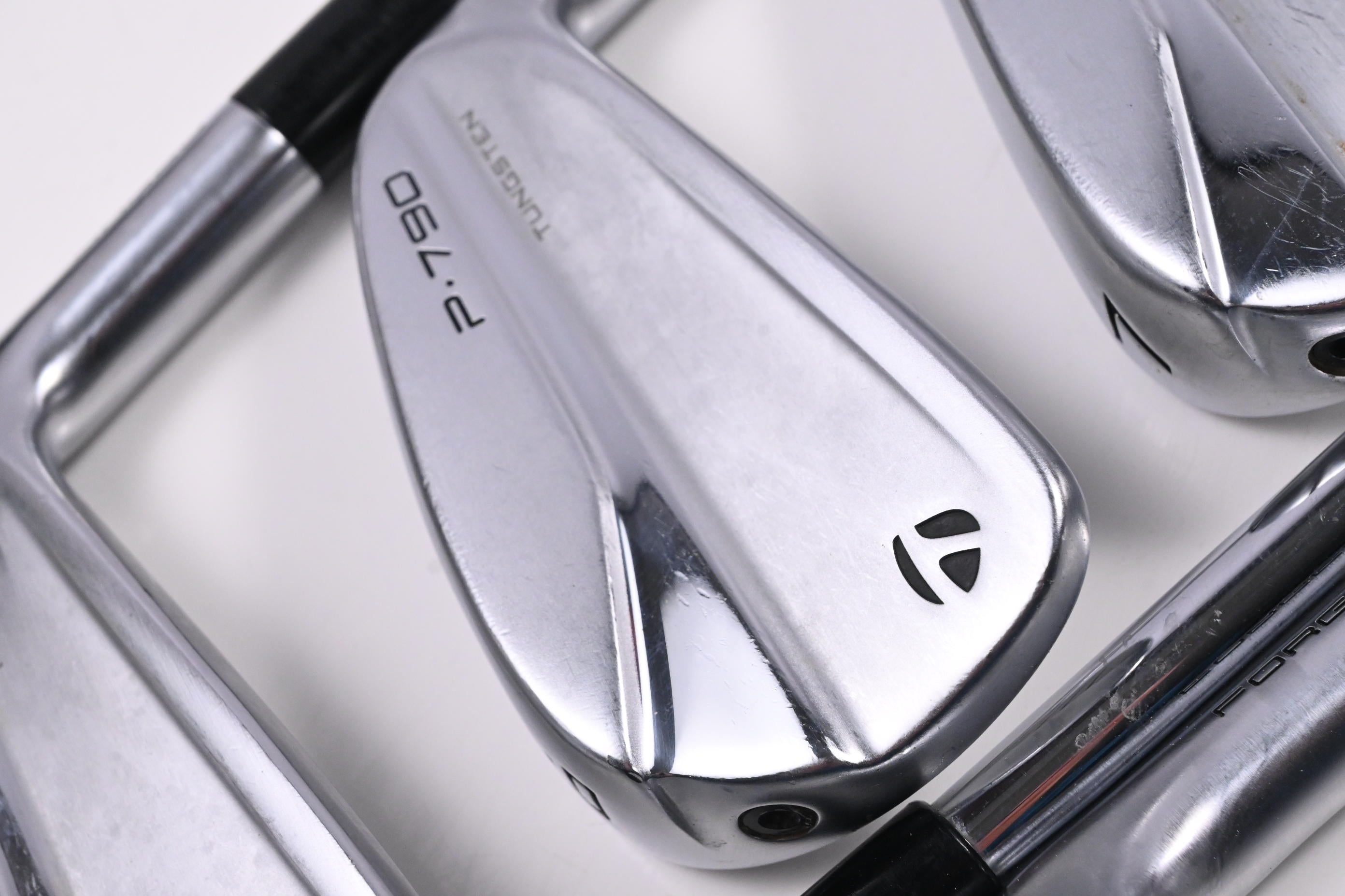 Taylormade P790 2021 Irons / 5-PW / Stiff Flex NS Pro Modus 3 Tour 105 Shaft