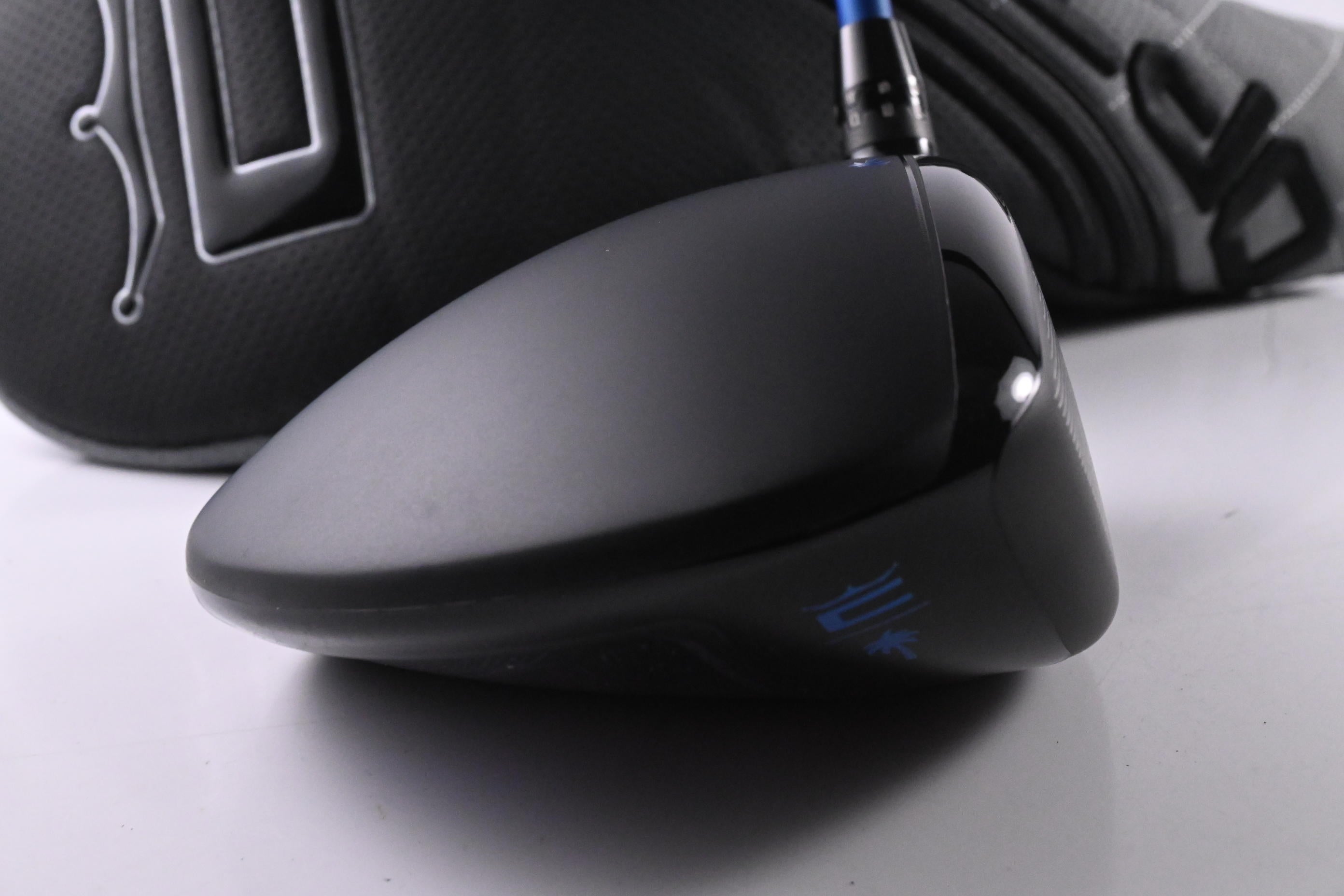 Cobra OPTM X Palm Tree Crew Driver / 9 Degree / Regular Flex Denali Frost Blue