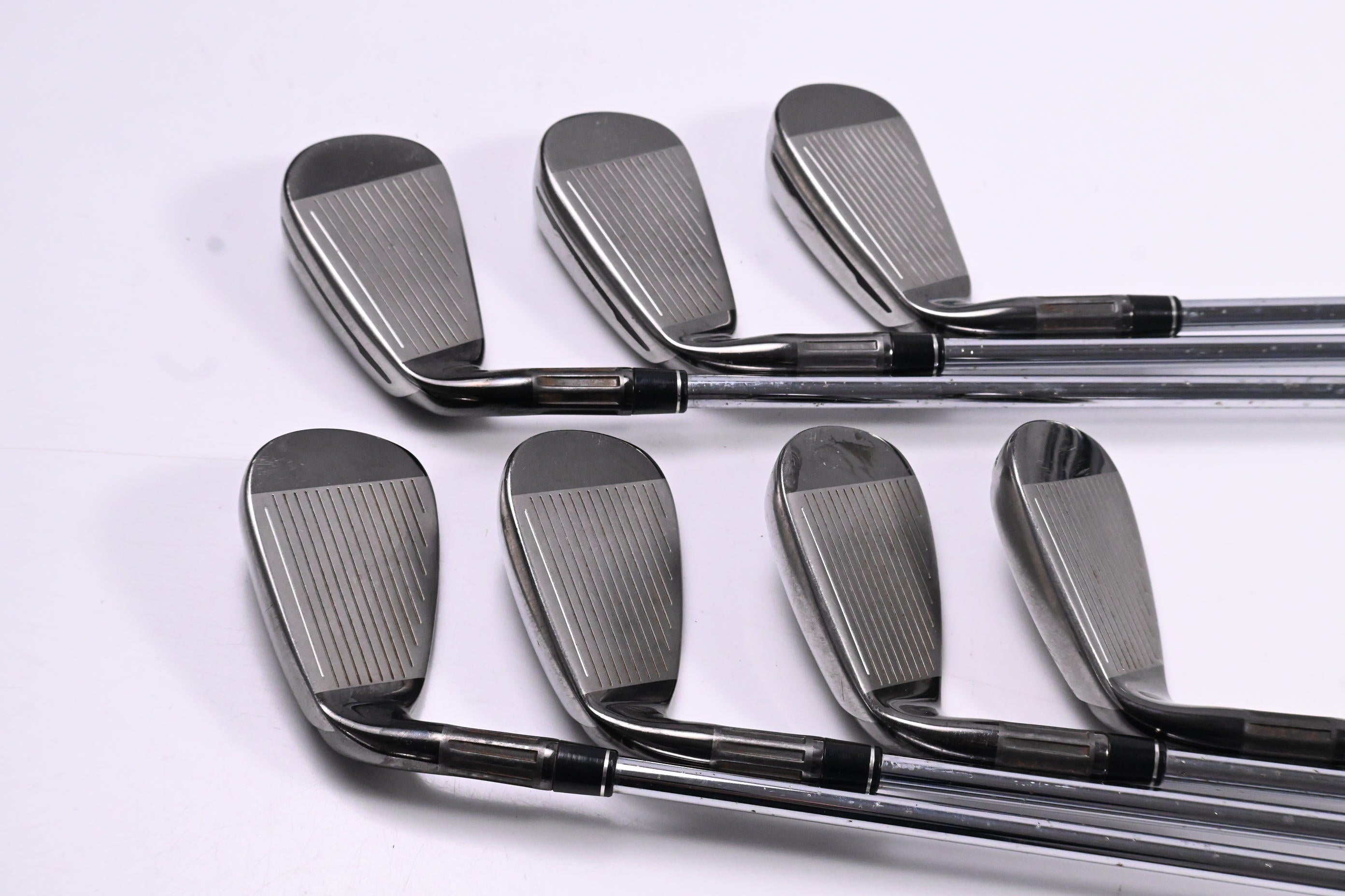 Taylormade M2 2016 Irons / 5-PW+GW / Regular Flex Reax 88 Shafts