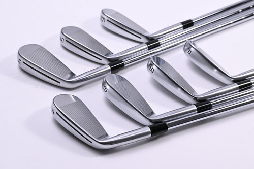 Taylormade P770 2024 Irons / 4-PW / X-Flex N.S.Pro Modus³ Tour 105 Shafts