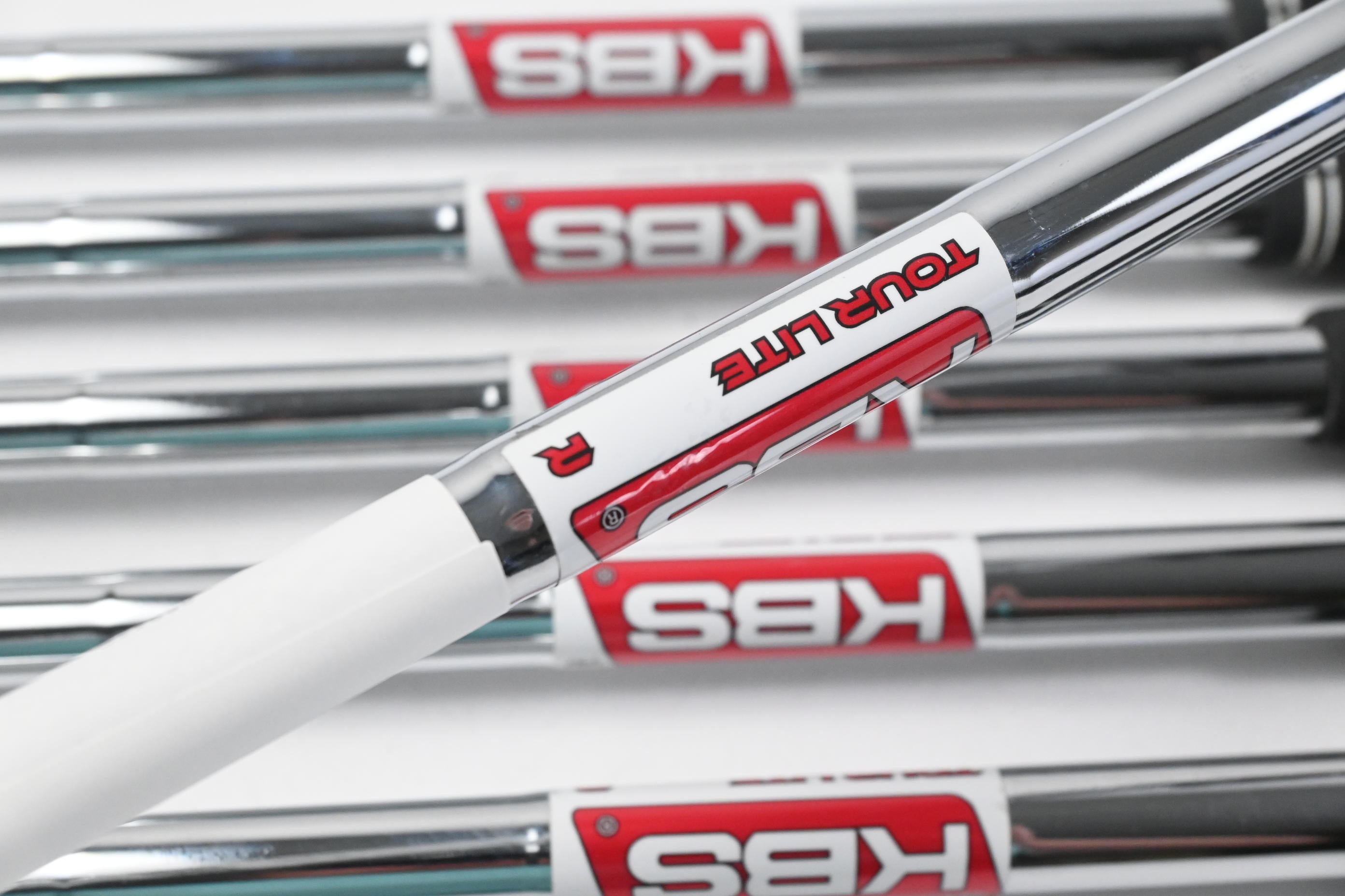 Cobra DS-Adapt Irons / 5-PW / Regular Flex KBS Tour Lite Steel Shafts