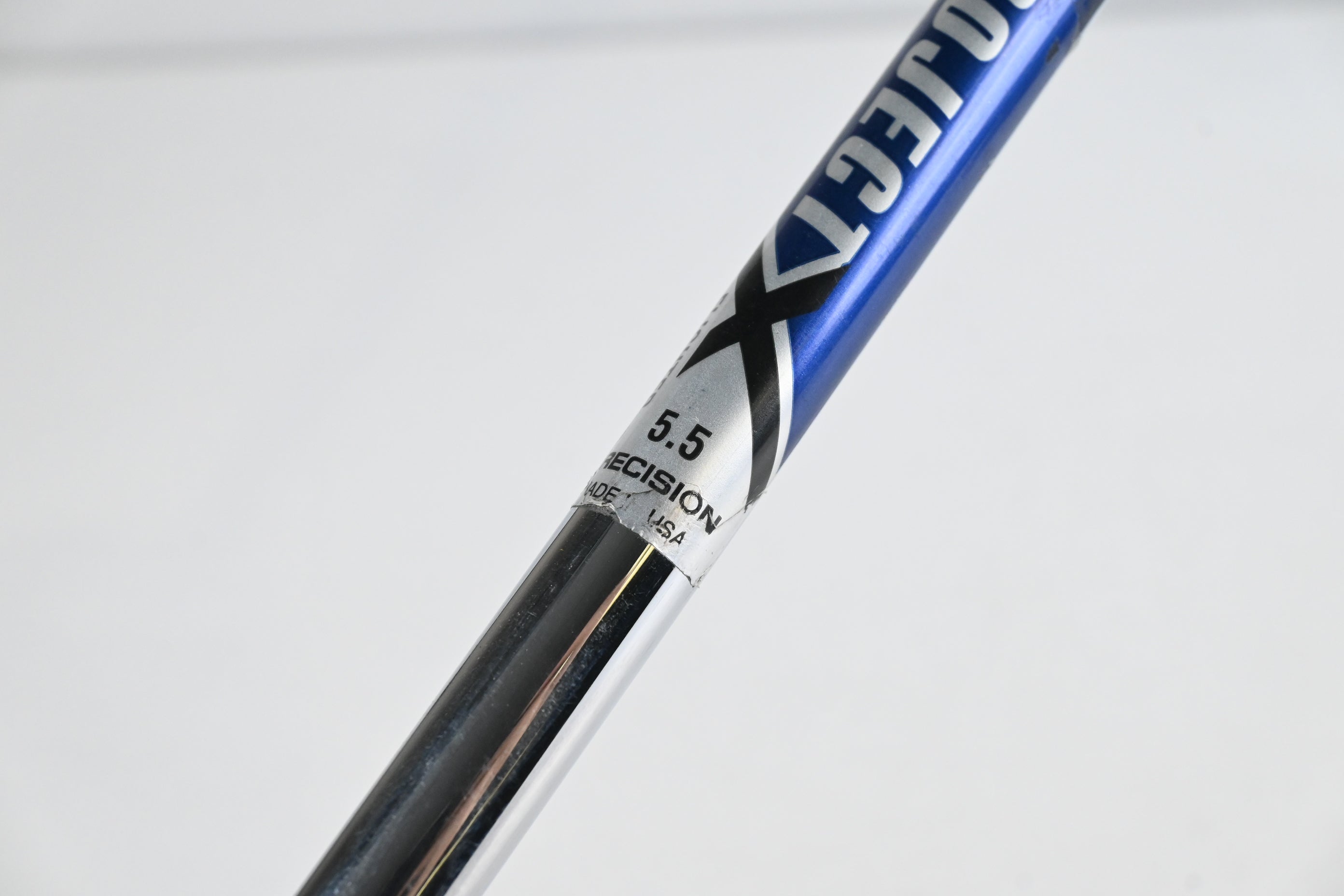 Titleist 909H #2 Hybrid / 17 Degree / Regular Flex Project X Precision Flighted