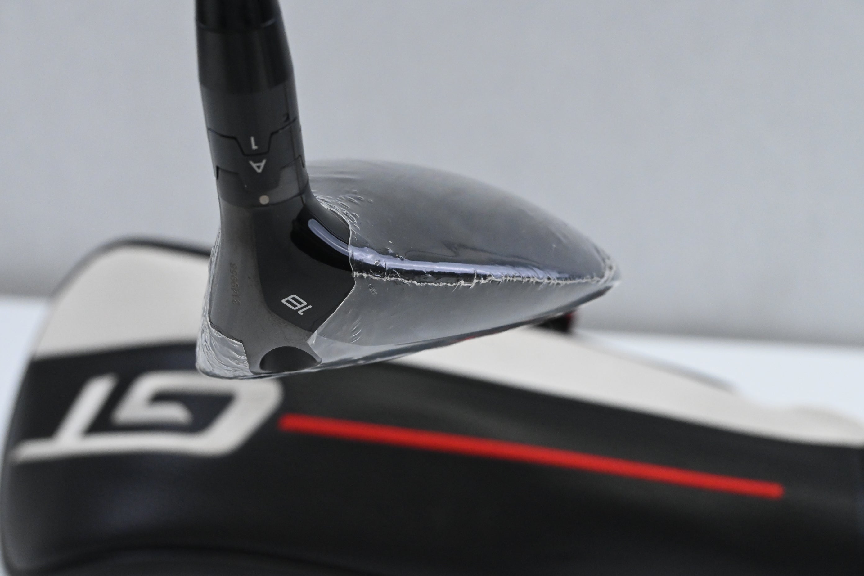 Titleist GT2 #5 Wood / 18 Degree / Regular Flex Tensei 1K Blue 65 Shaft