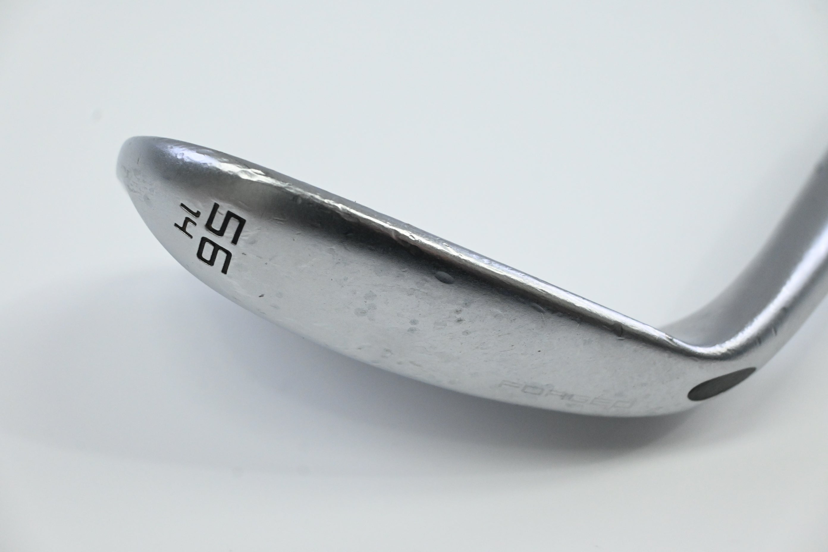 Wilson Staff Model Sand Wedge / 56 Degree / Stiff Flex Dynamic Gold 120 S300
