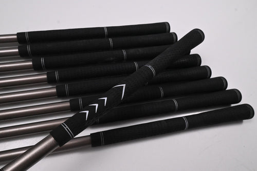 Ladies Cobra Gravity Back Irons / 3-PW+SW / Ladies Flex Lady Cobra Shafts