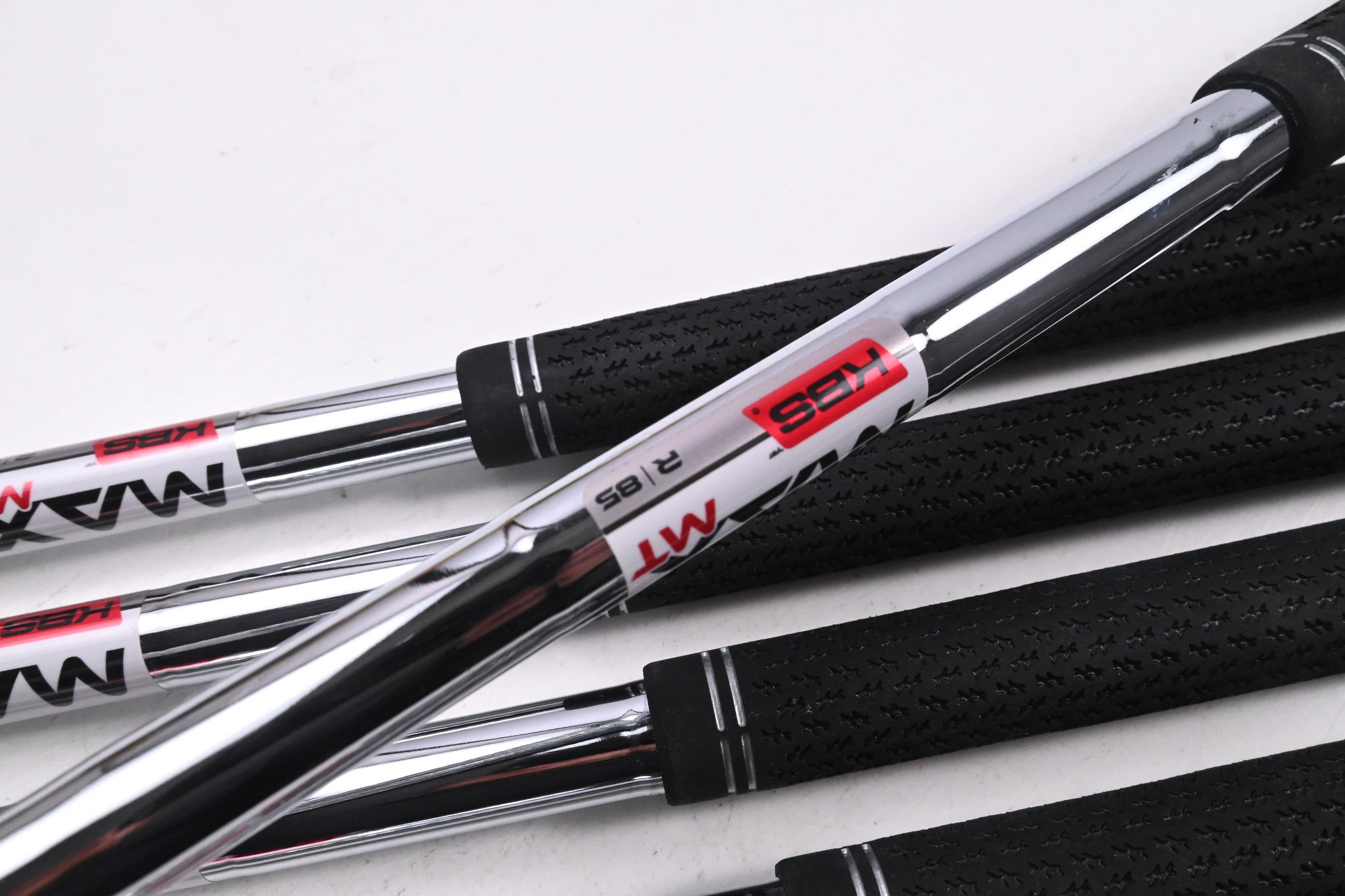 Taylormade Qi Irons / 5-PW+SW / Regular Flex KBS Max MT 85 Shafts