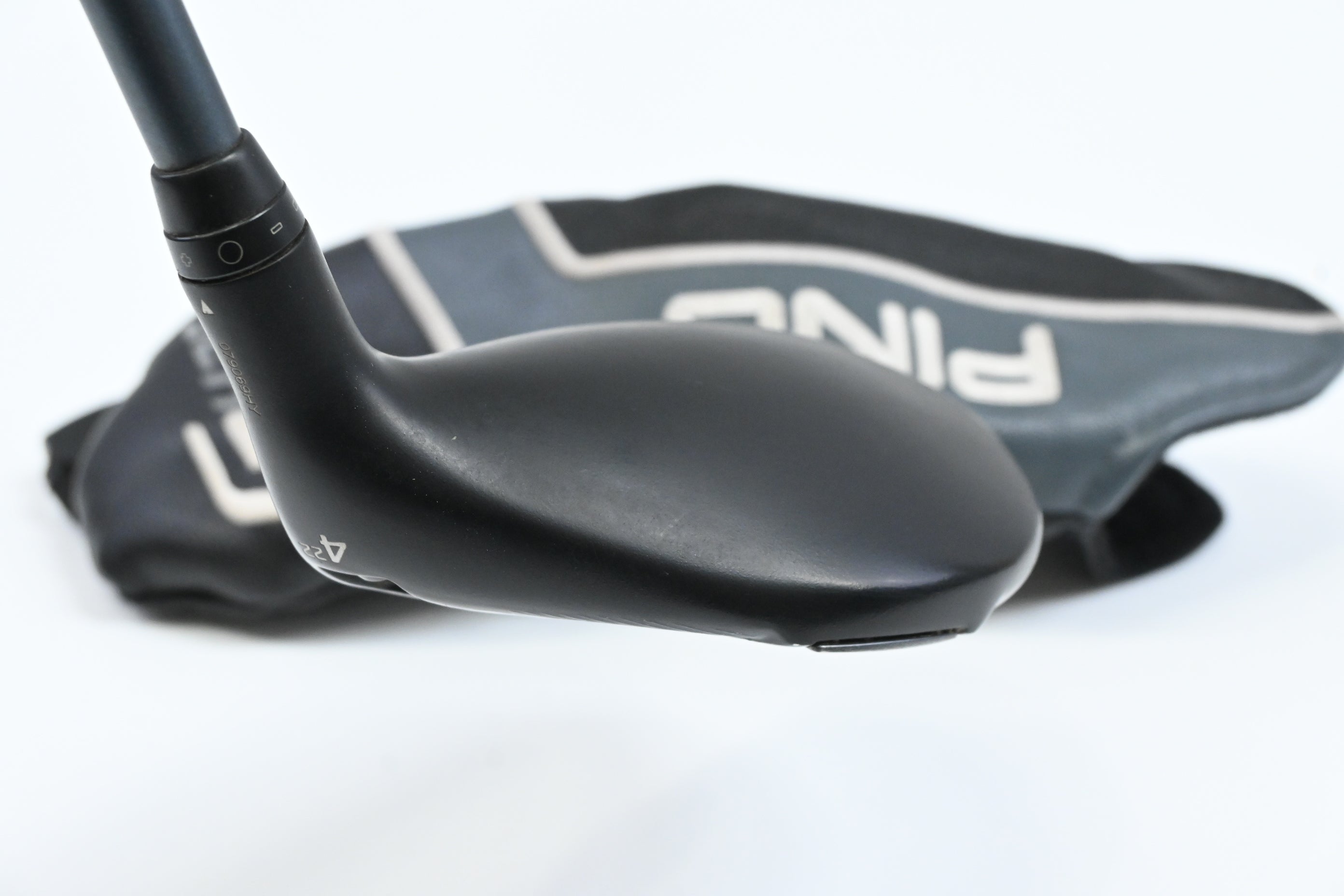 Ping G425 #4 Hybrid / 22 Degree / Regular Flex Ping Alta CB Slate 70 Shaft