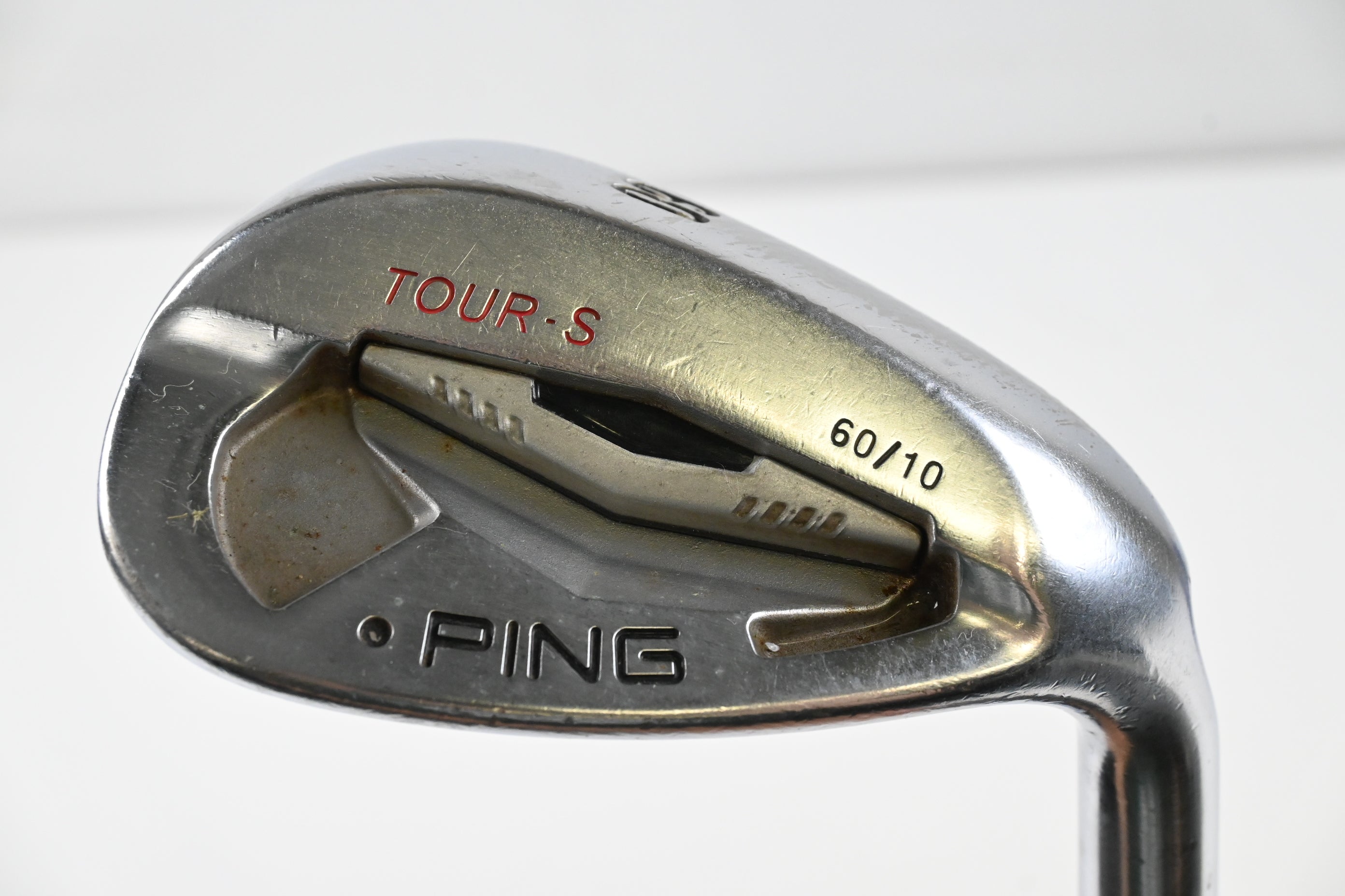 Ping Tour-S Lob Wedge / 60 Degree / Black Dot / X-Flex Black Gold Steel Shaft