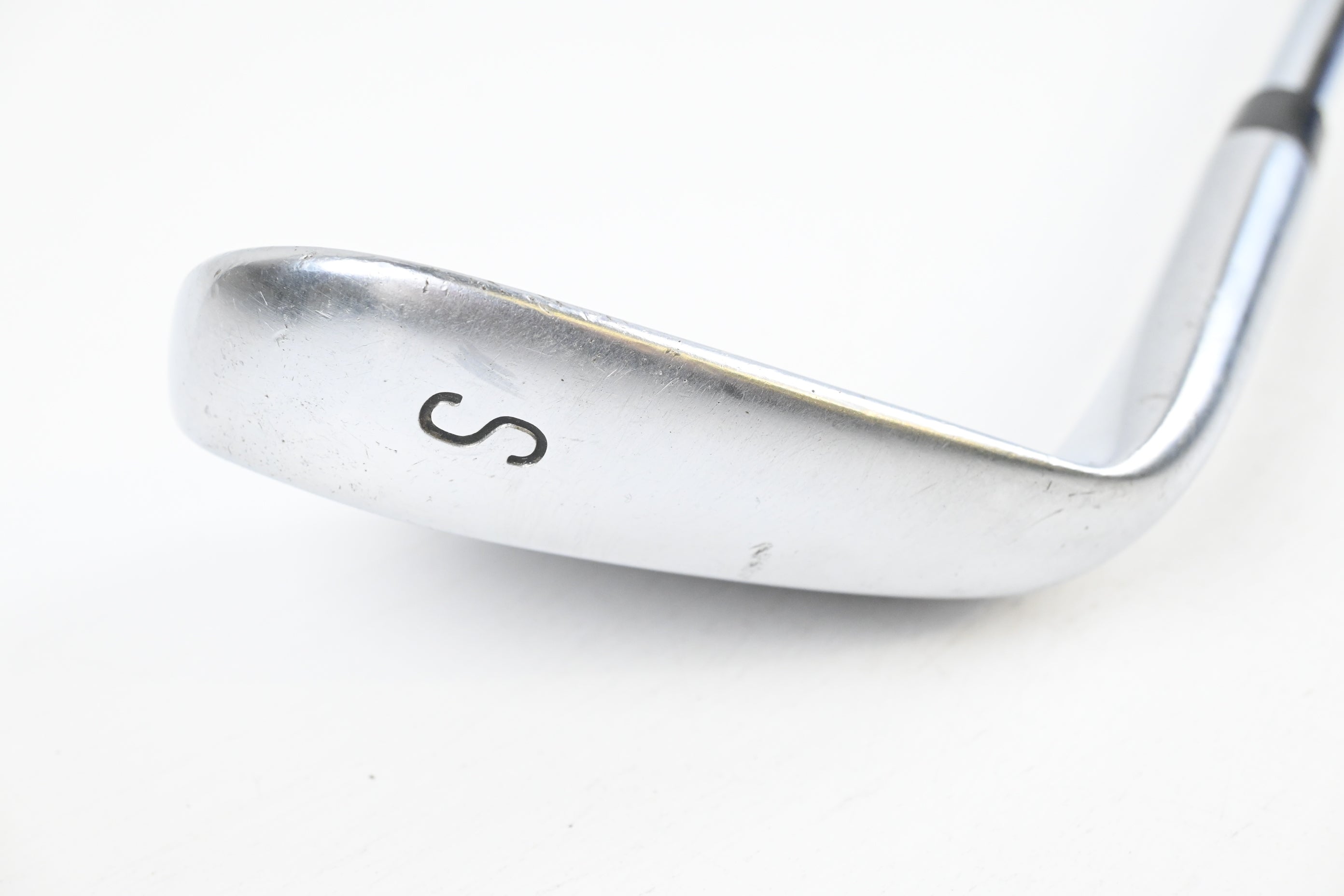 Taylormade Qi Sand Wedge / 54 Degree / Regular Flex KBS MAX MT 85 Shaft