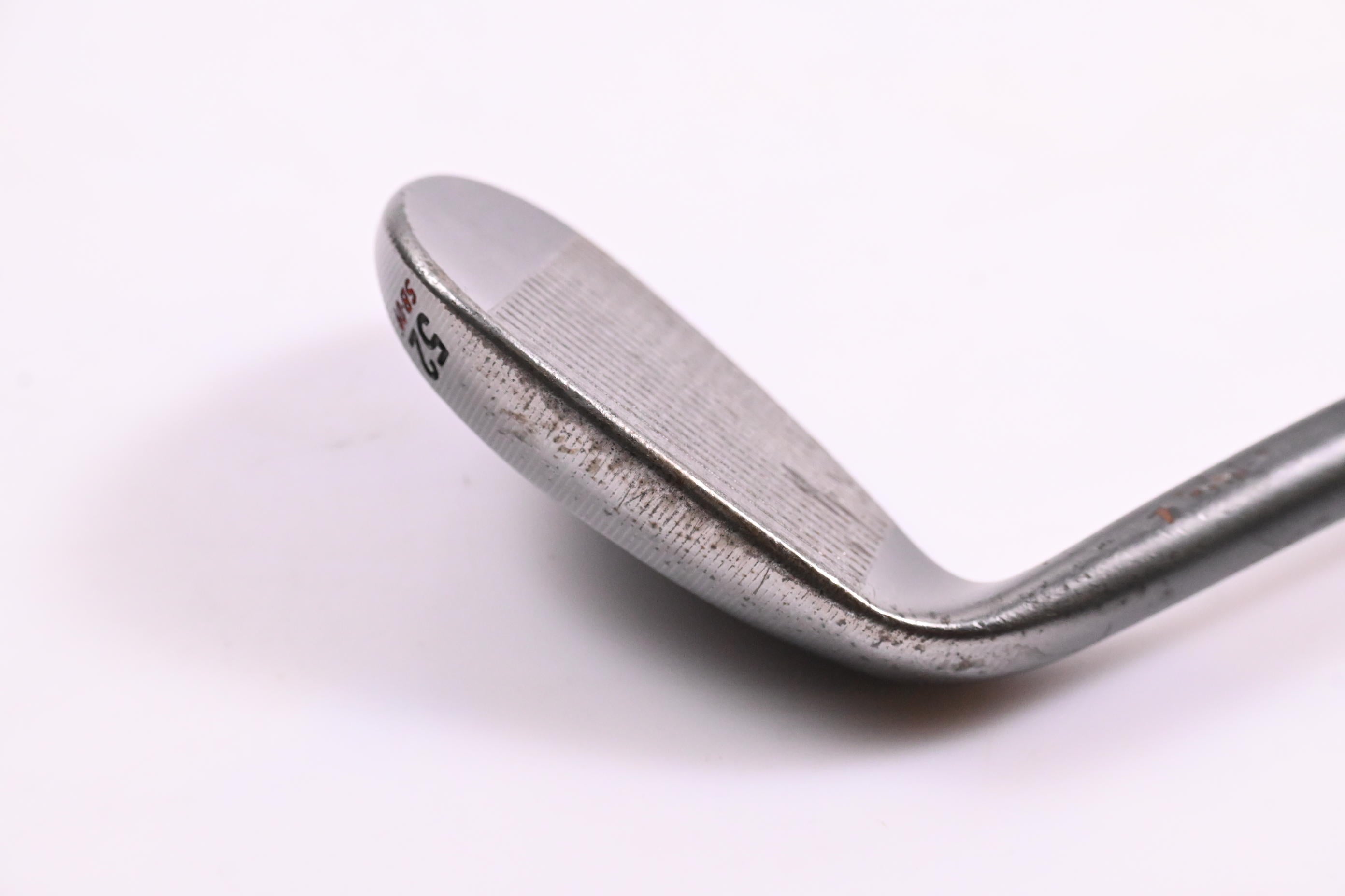 Taylormade Milled Grind 2 Black Gap Wedge / 52 Degree / Stiff Flex Dynamic Gold