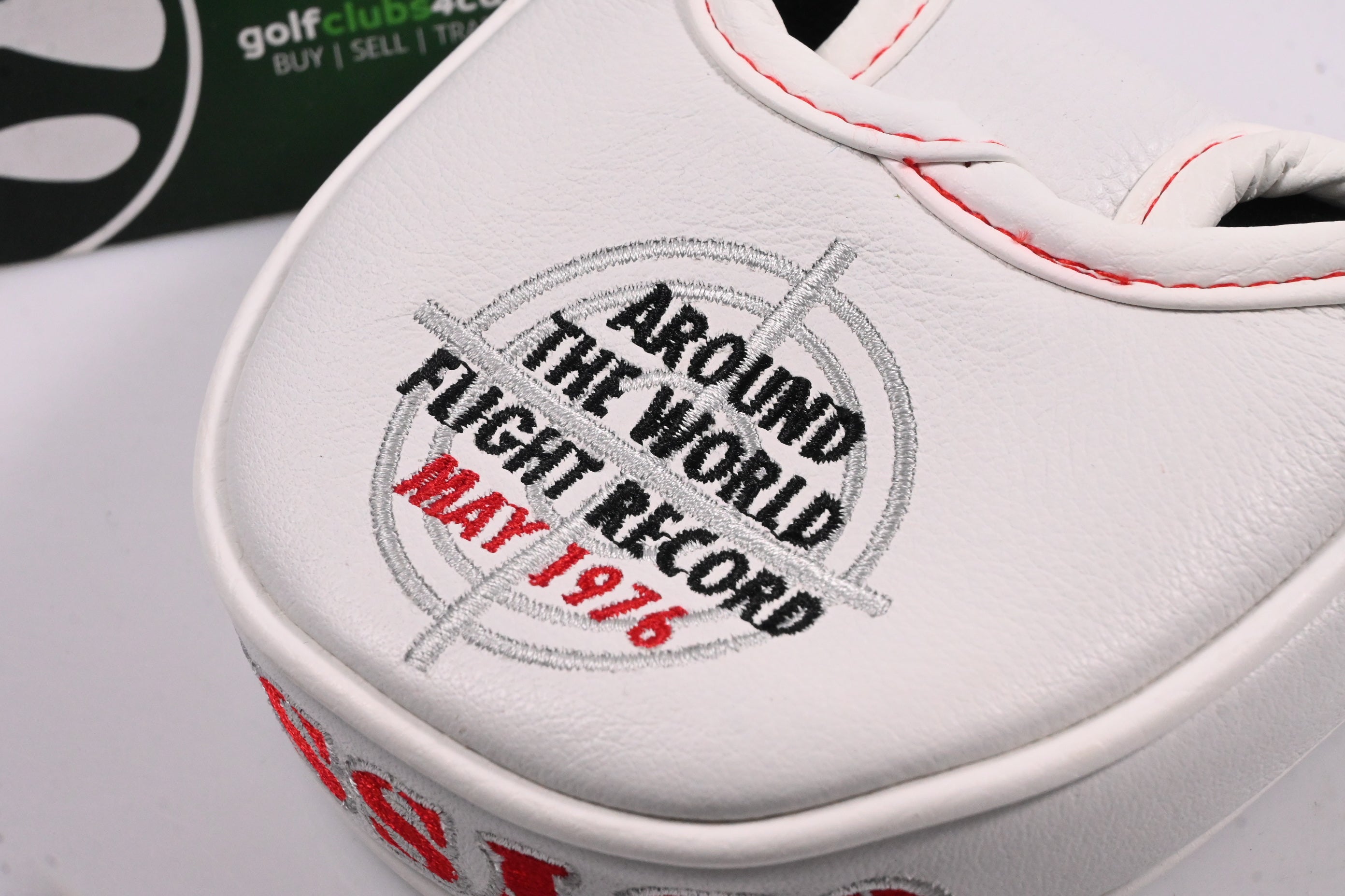 Odyssey Arnold Palmer Around The World / Putter Headcover / Mallet / White