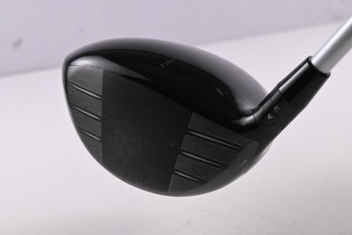 Titleist TSR2 Driver / 9 Degree / Stiff Flex Fujikura Speeder565 Shaft