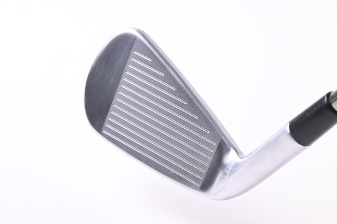 Taylormade P790 2019 #4 Iron / 21 Degree / Regular Flex UST Recoil ESX 460 Shaft