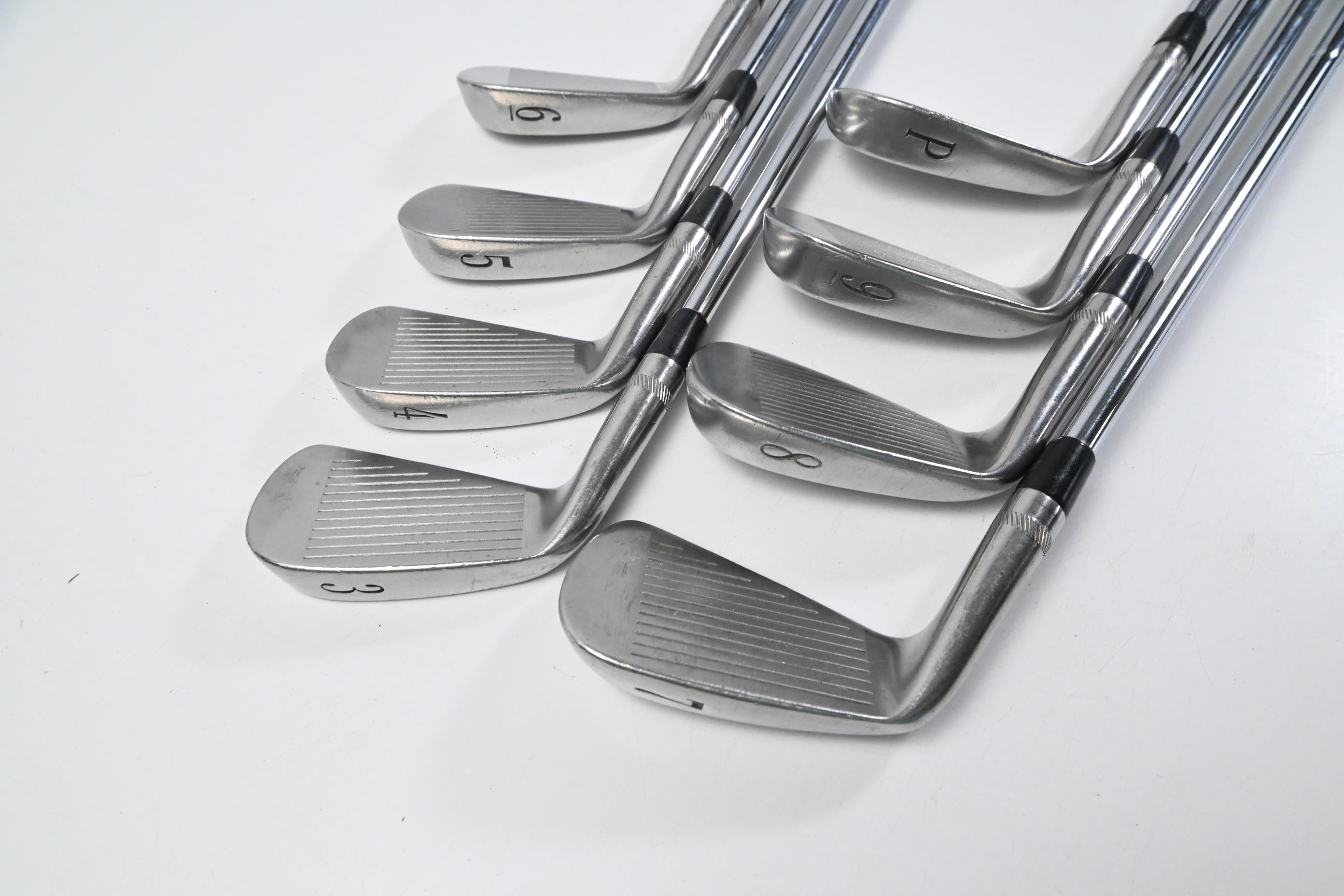 Titleist DCI 990 B Irons / 3-PW / Stiff Flex Dynamic Gold S300 Steel Shafts