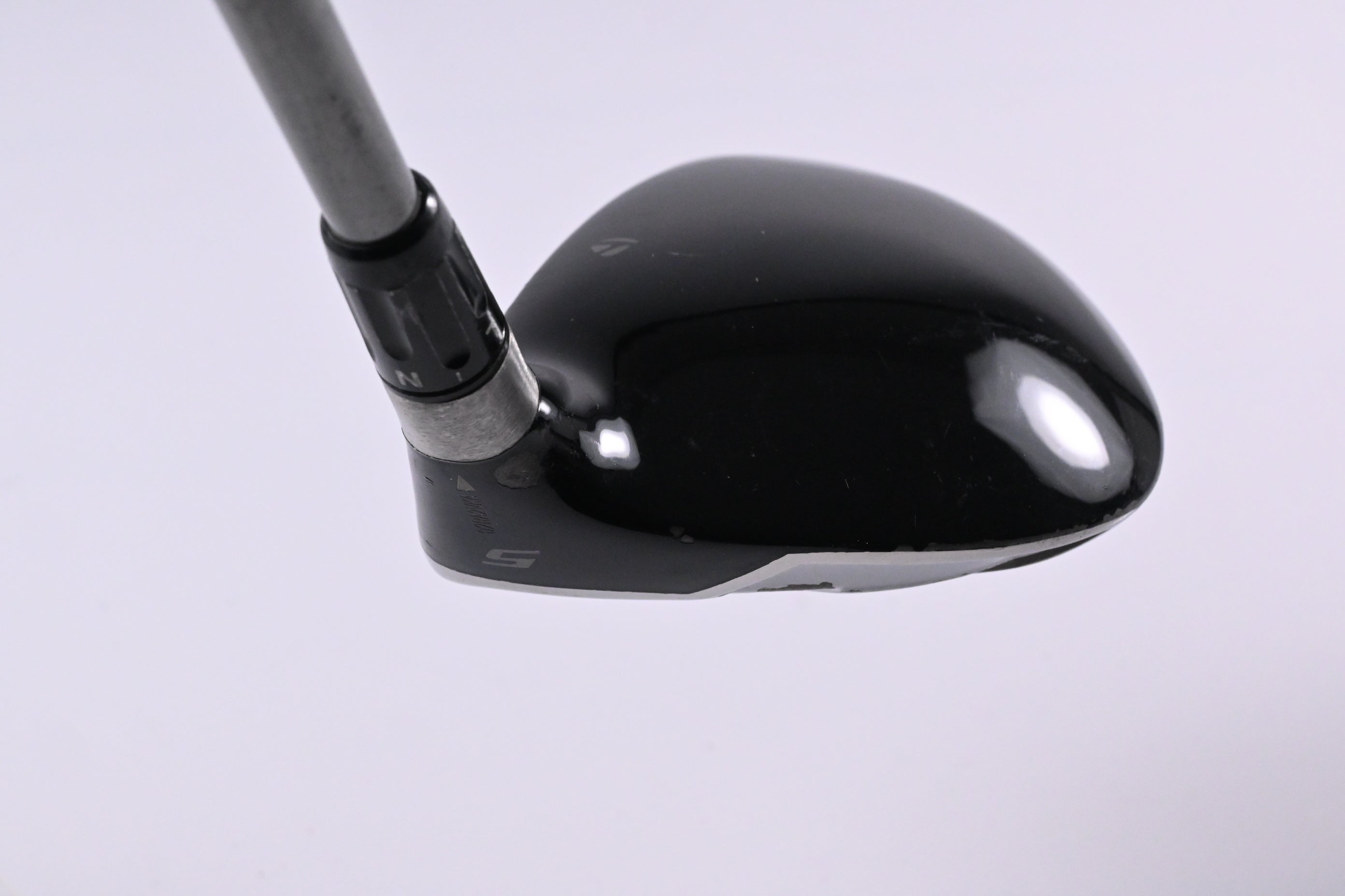 Ladies Taylormade R9 Ti #5 Wood / 19 Degree / Ladies Flex Reax 50 Shaft