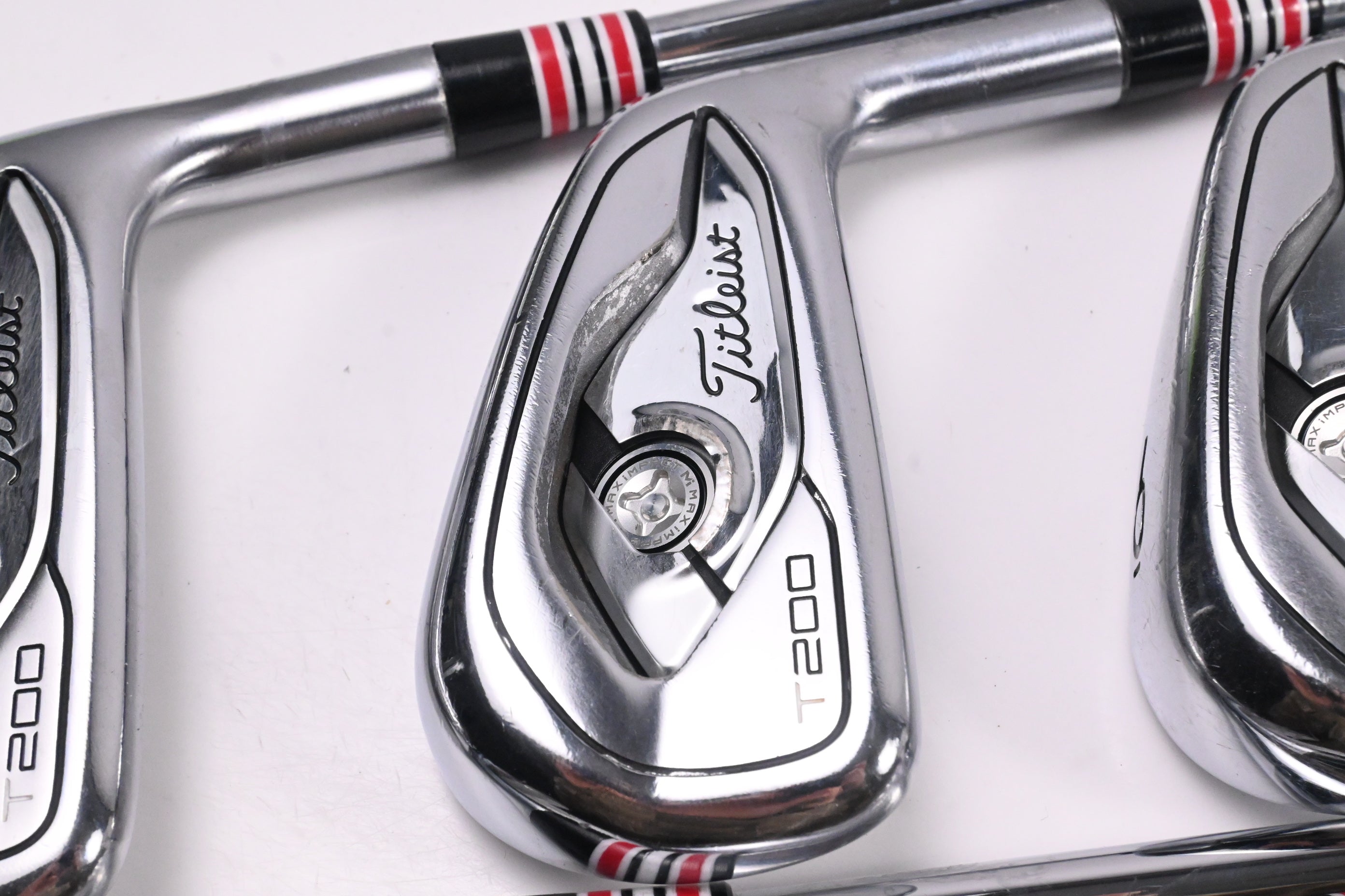 Titleist T200 2019 Irons / 4-PW+48° / Stiff Flex Elevate MPH 95 Shafts