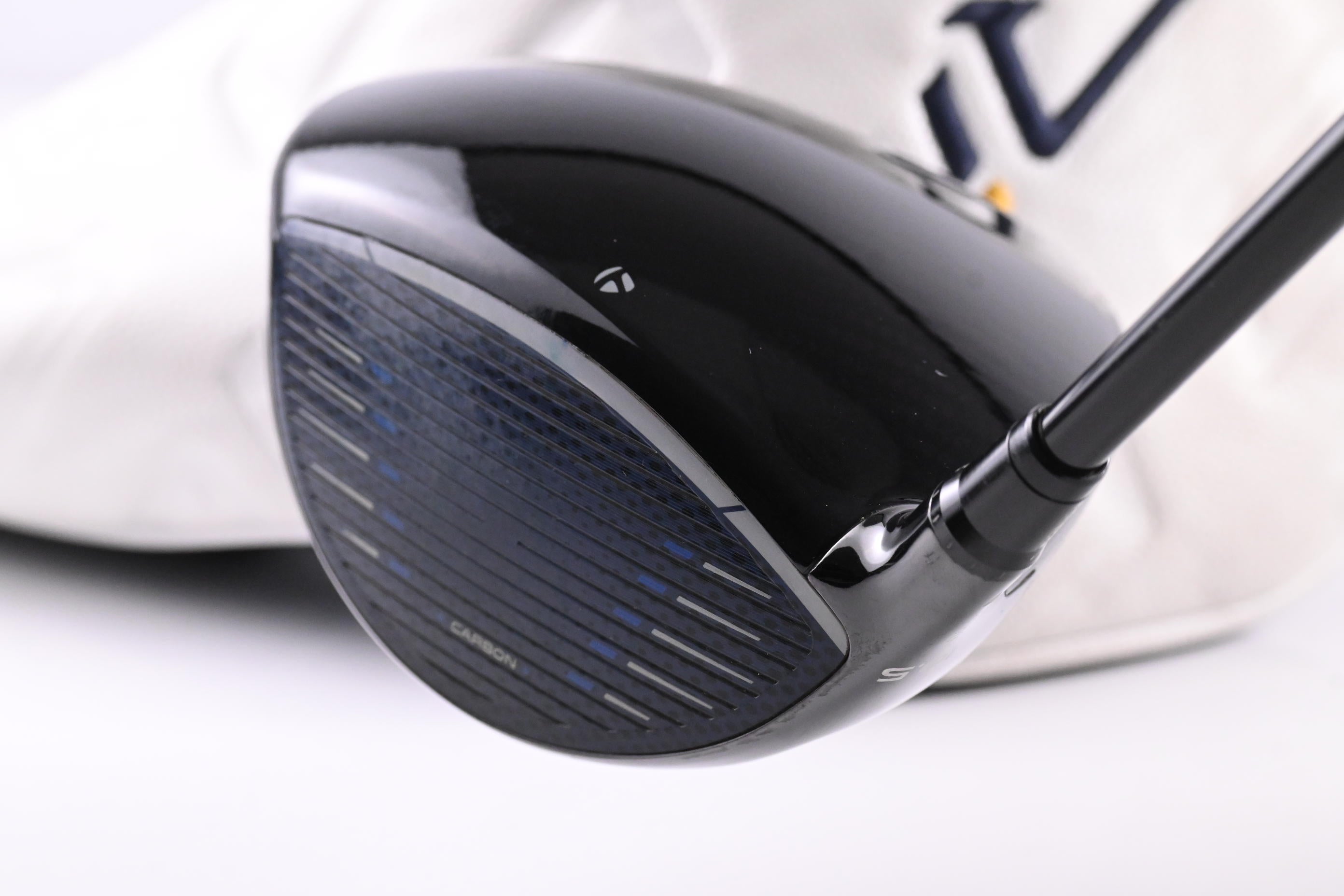 Taylormade Qi10 LS Driver / 10.5 Degree / X-Flex Kai'li White 70 Shaft