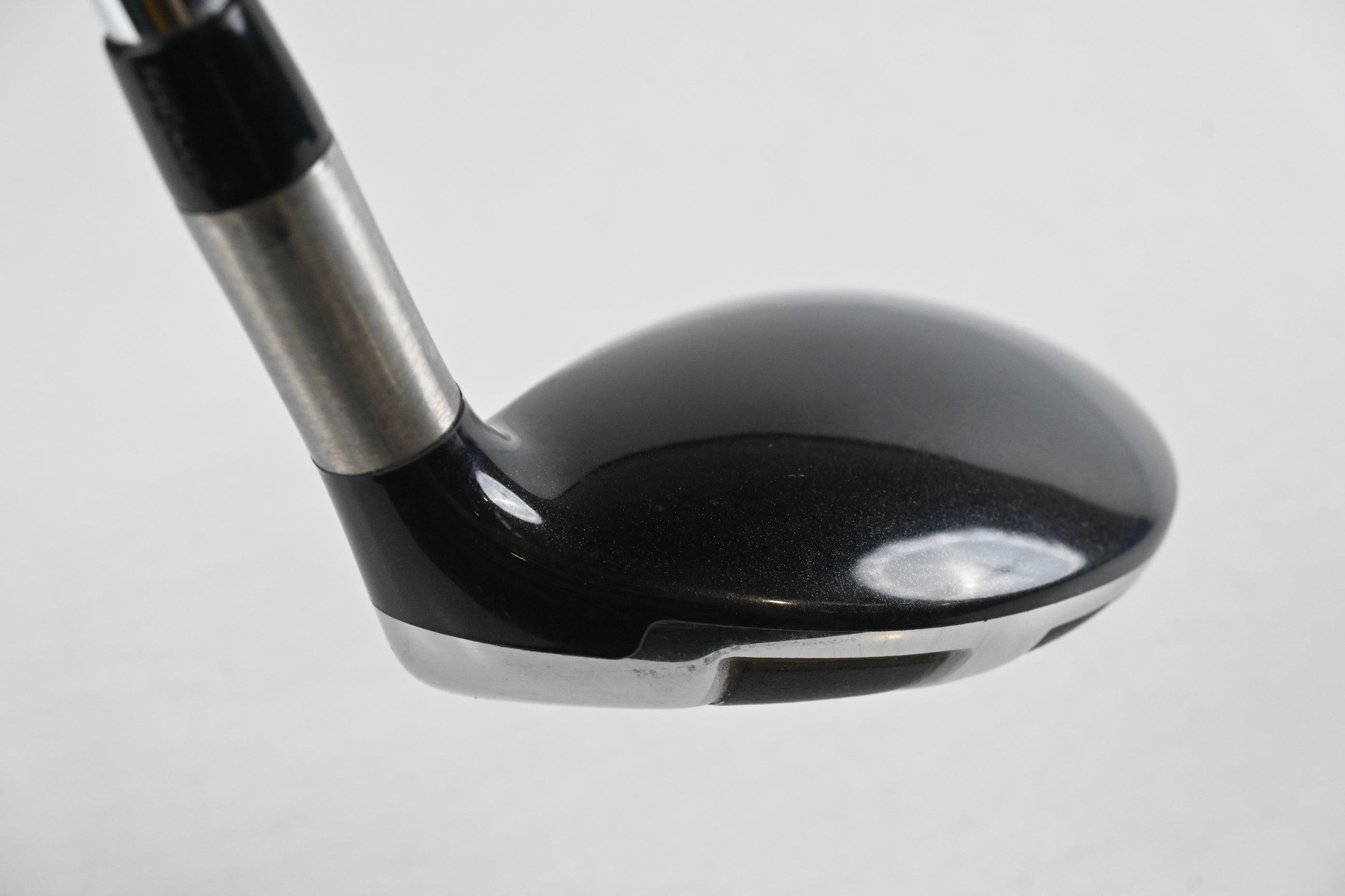 Titleist 909H #3 Hybrid / 21 Degree / Regular Flex Project X Precision Flighted