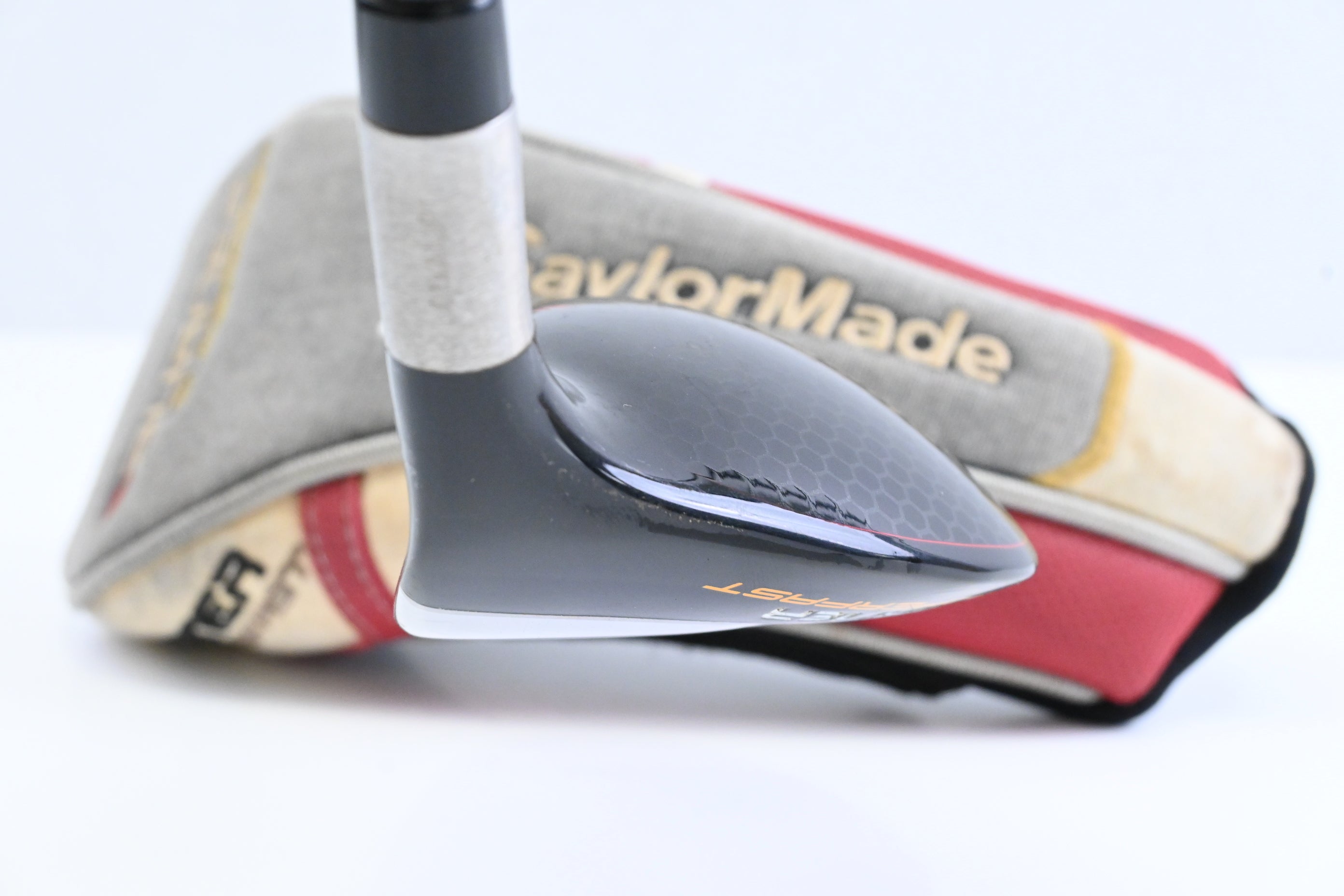 Taylormade Burner Superfast #3 Hybrid / 18 Degree / Regular Flex Reax 60 Shaft
