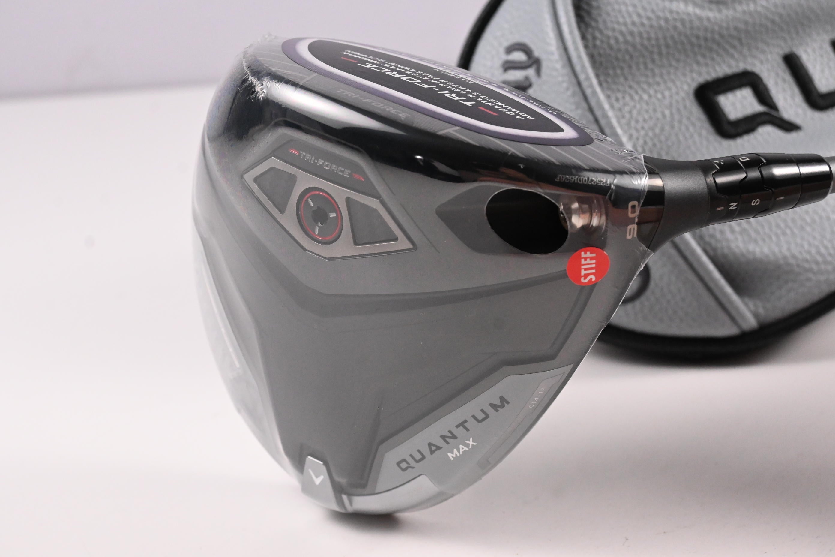 Callaway Quantum Max Driver / 9 Degree / Stiff Flex Denali Frost Silver 60 Shaft