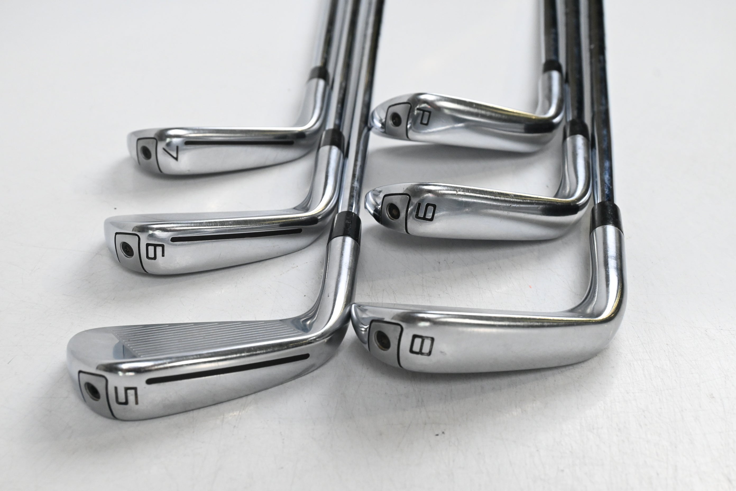 Taylormade P790 2019 Irons / 5-PW / Stiff Flex Dynamic Gold Gold 105 Shafts