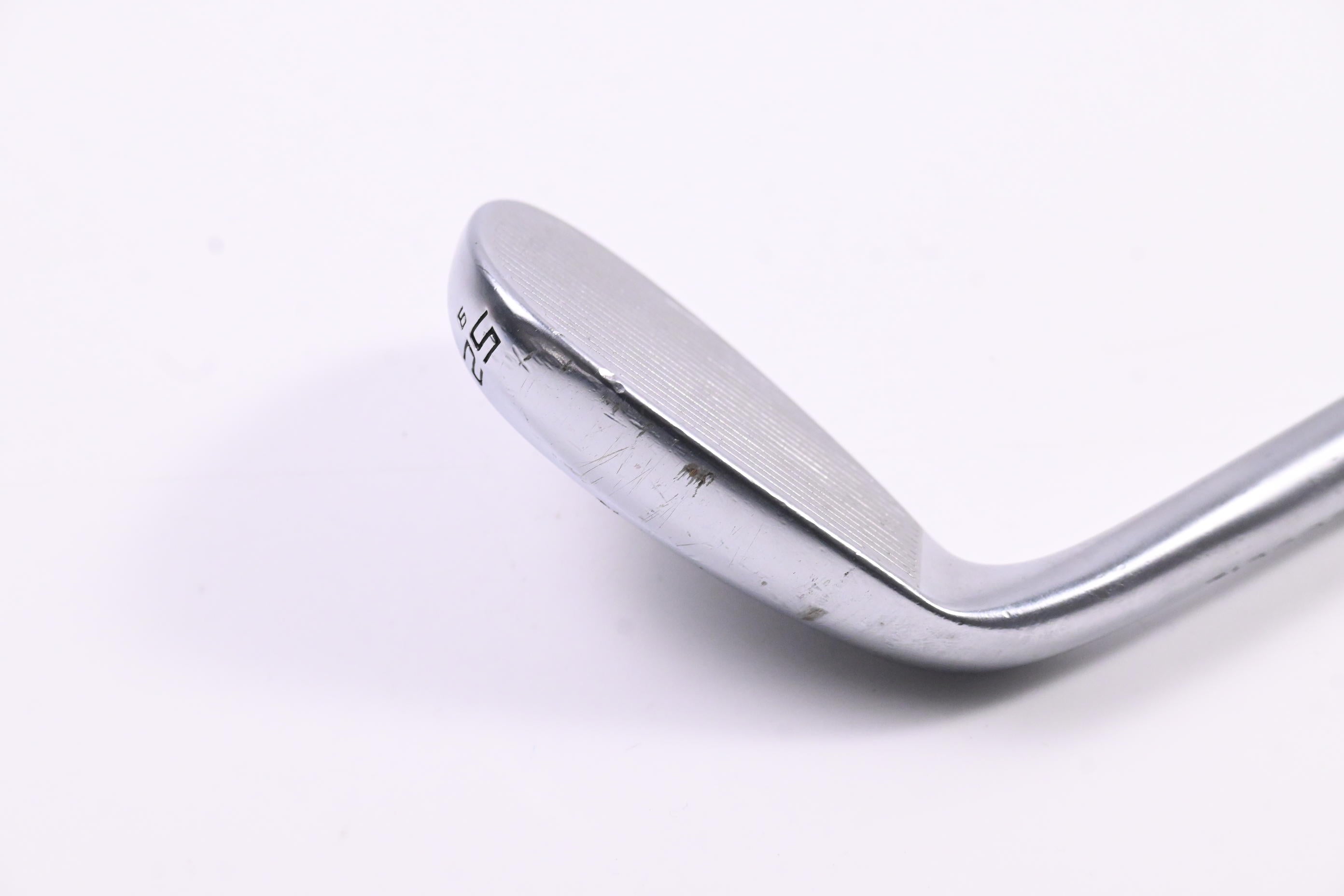 Cleveland RTX Full Face Gap Wedge / 52 Degree / Wedge Flex Dynamic Gold Spinner