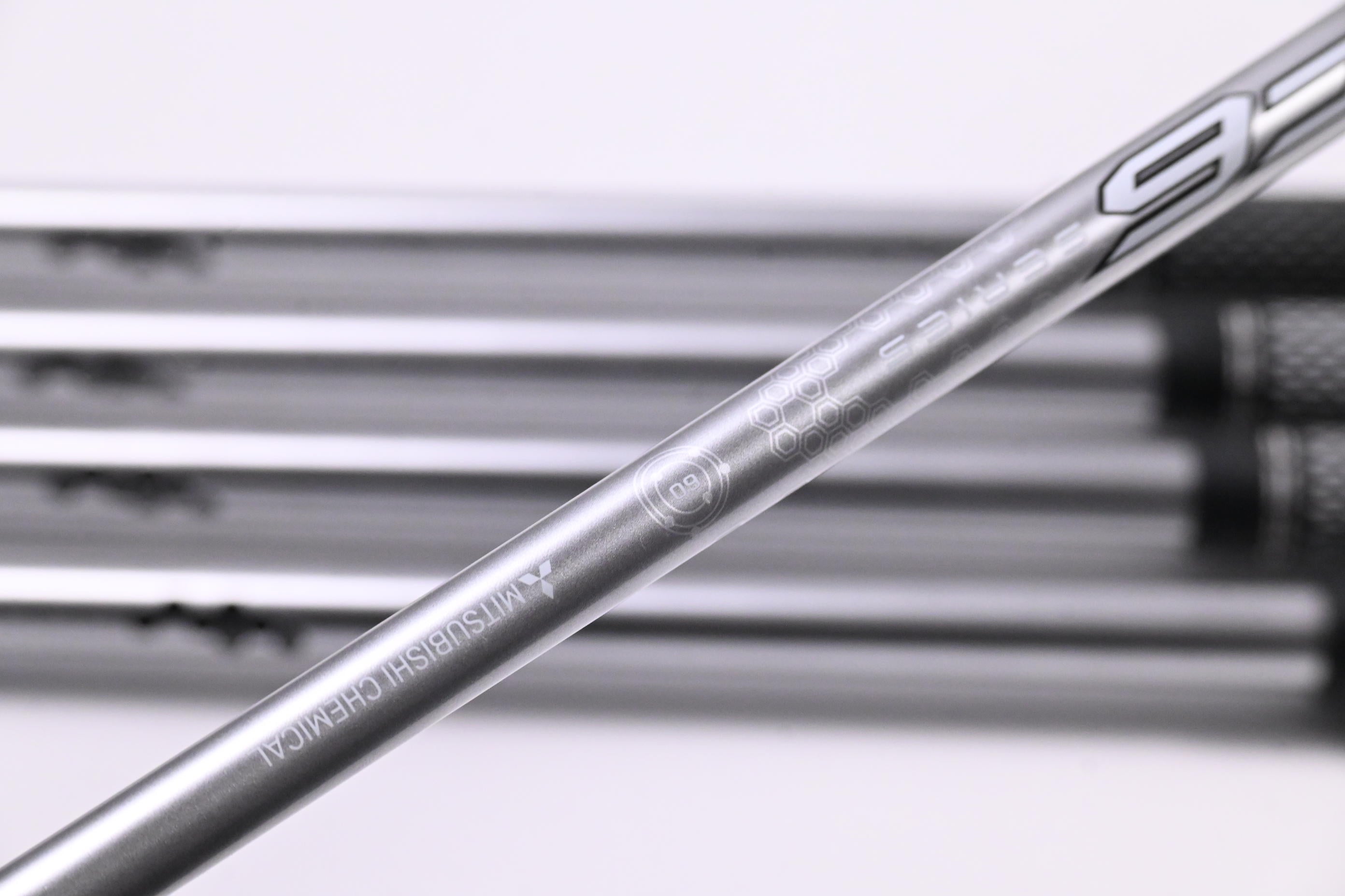 Callaway Rogue X Irons / 6-PW / Stiff Flex C6 Silver 60 Shafts