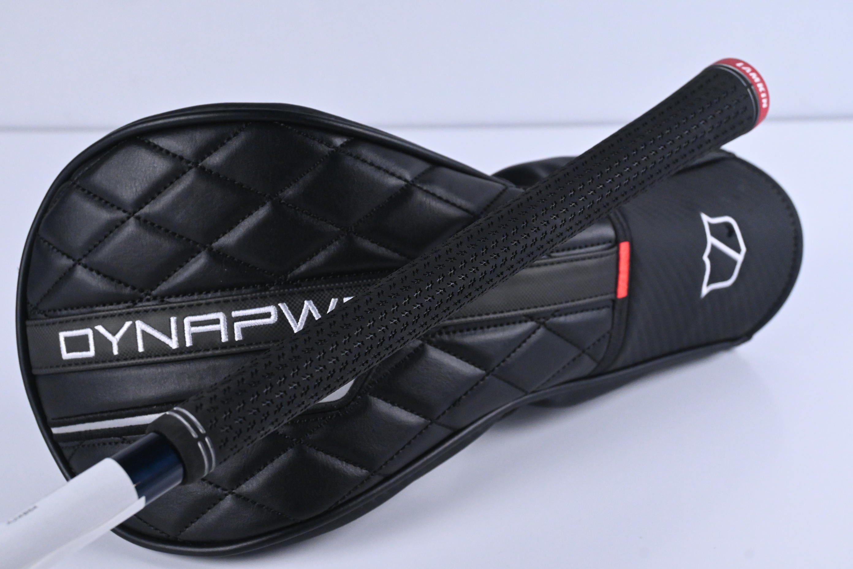 Wilson DYNAPWR 2025 Carbon Driver / 10.5 Degree / Stiff Flex Fujikura Ventus TR