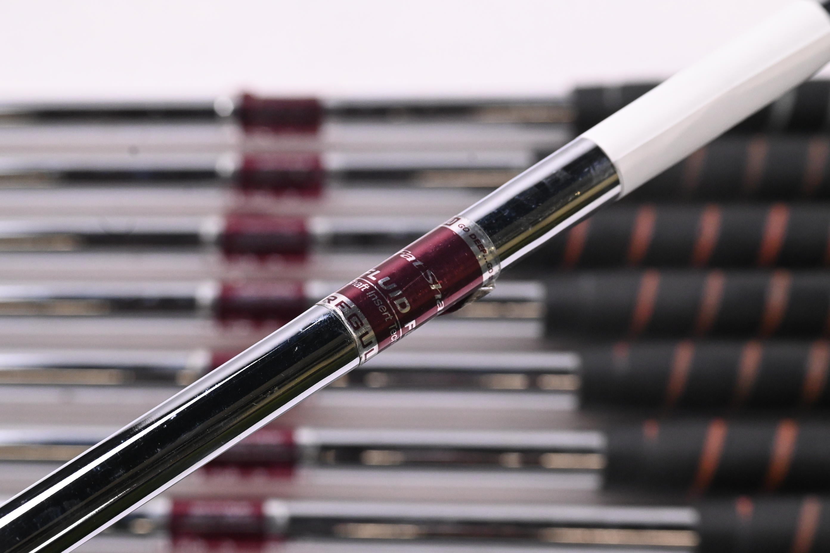 Wilson Deep Red Irons / 3-PW+SW+LW / Regular Flex Wilson Fat Shafts