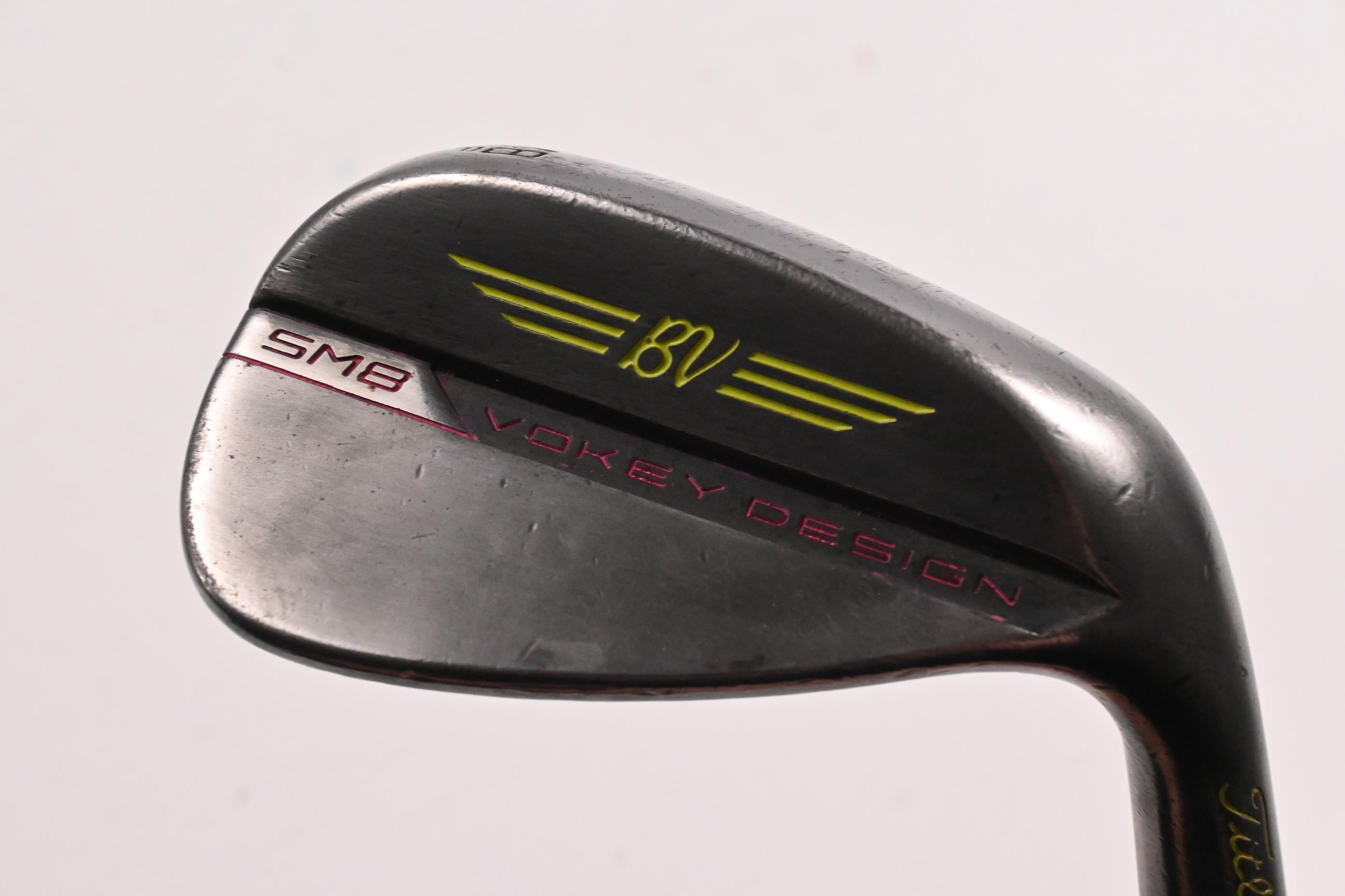 Titleist Vokey SM8 Pitching Wedge / 48 Degree / Stiff Flex Dynamic Gold S400