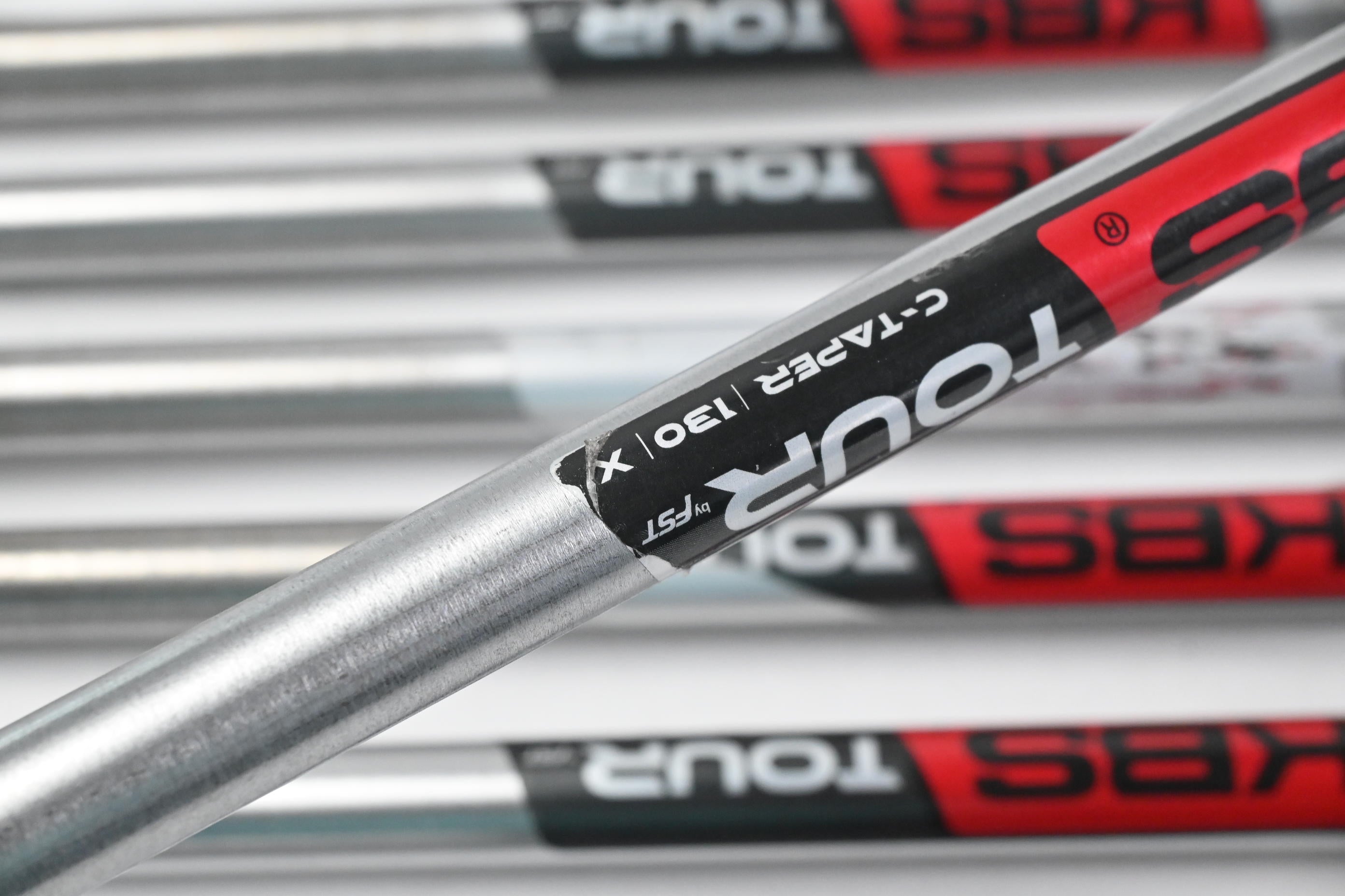 Cobra King MB/CB Combo Irons / 4-PW / X-Flex KBS Tour C-Taper 130 Shafts