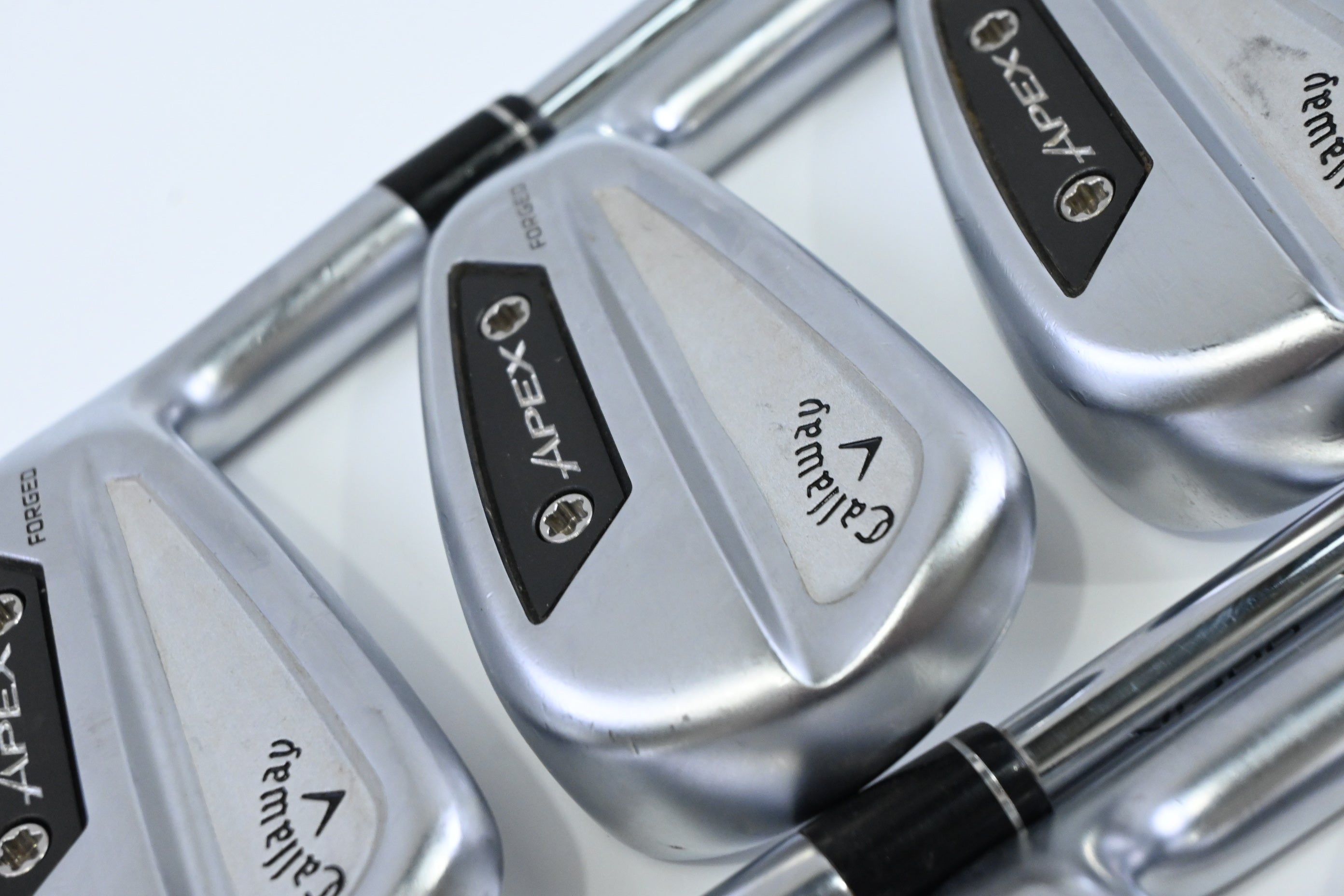 Callaway Apex Ai300 Irons / 5-PW / Stiff Flex Dynamic Gold 115 S300 Shafts