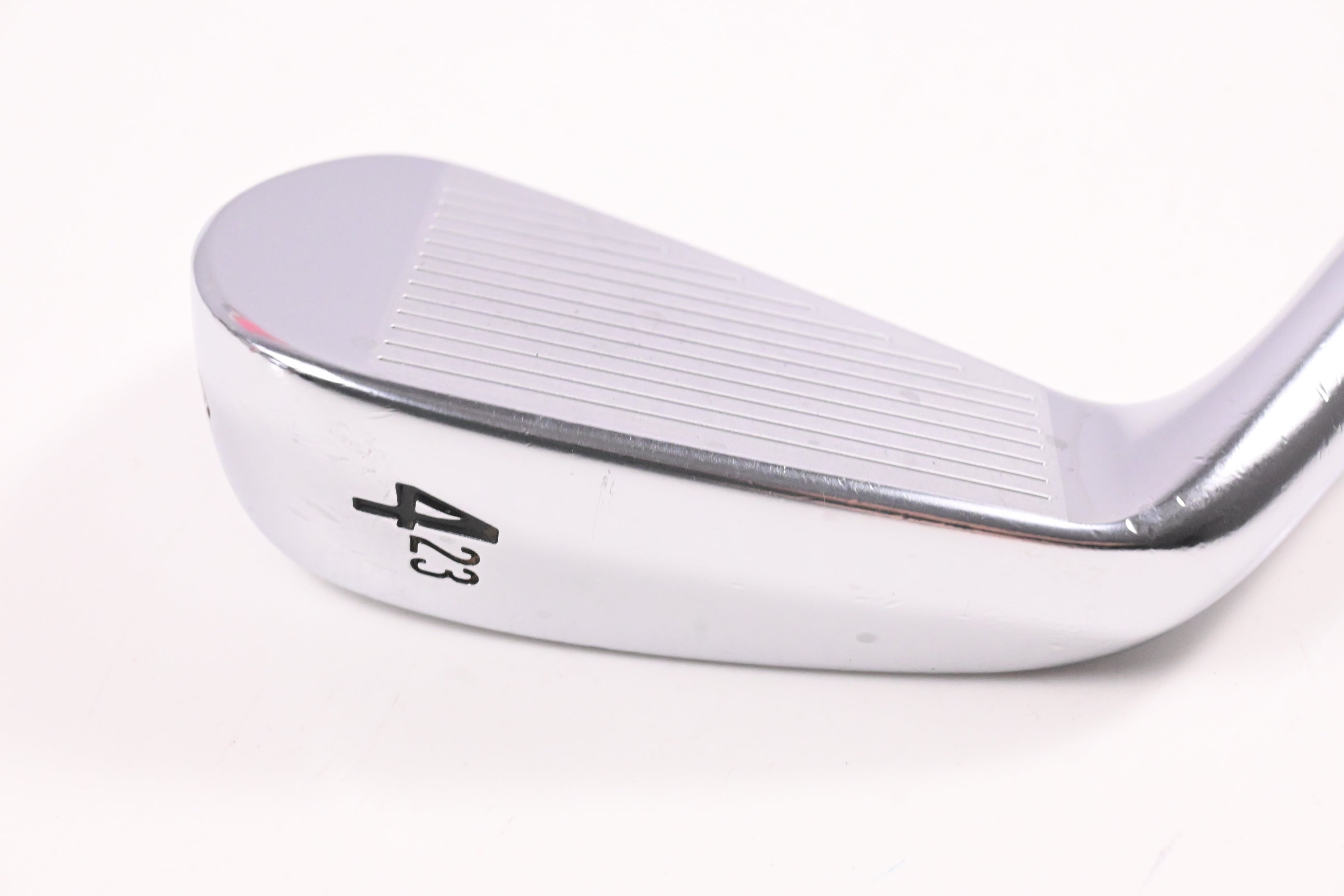 Srixon ZX Utility #4 Iron / 23 Degree / Regular Flex UST Recoil 95 Shaft