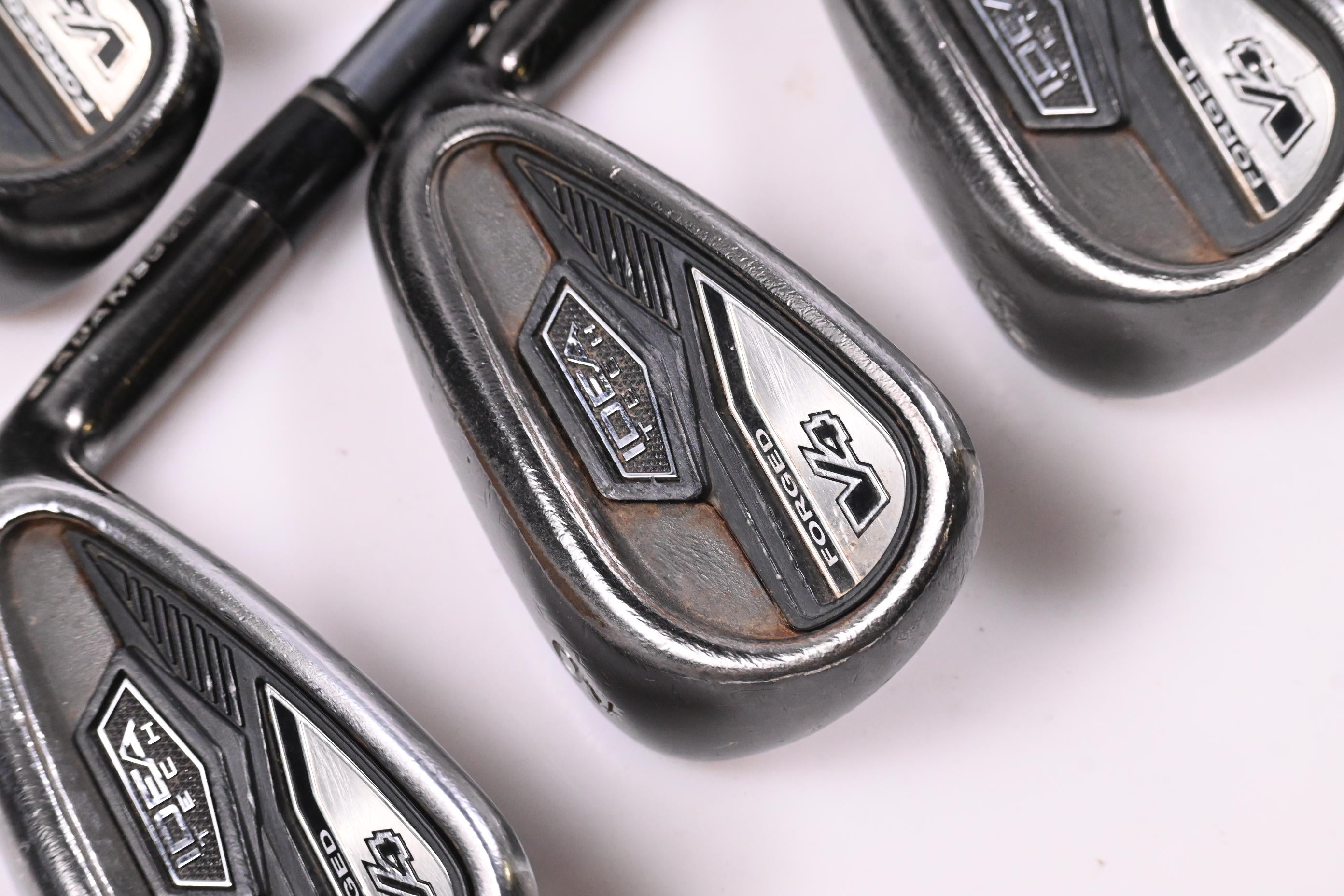 Adams Idea Tech V4 Hybrid Combo Irons / 6-PW / Regular Flex Bassara 60 Shaft