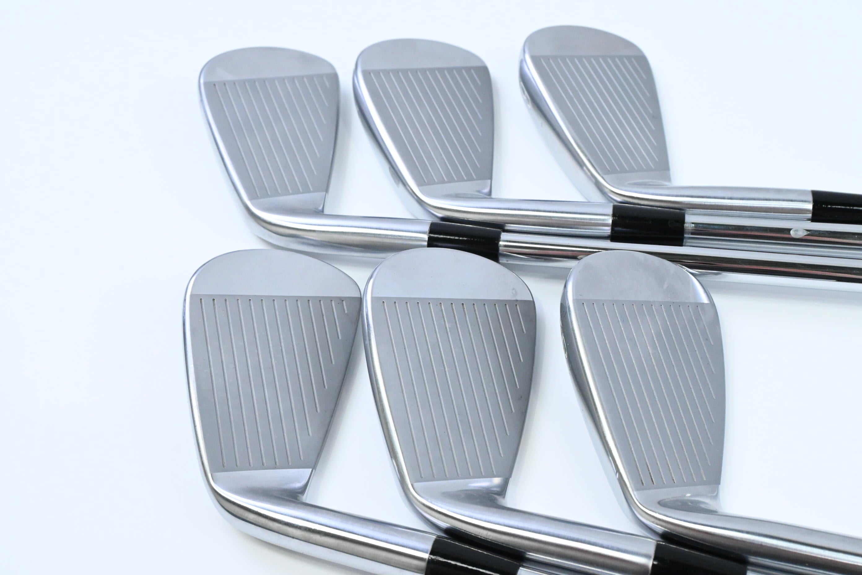Mizuno M-15 Irons / 4-9 / X-Flex KBS $-Taper 130 Shafts