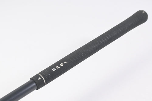 Titleist 975 F #3 Wood / 16.5 Degree / Stiff Flex Titleist Ultralite Shaft