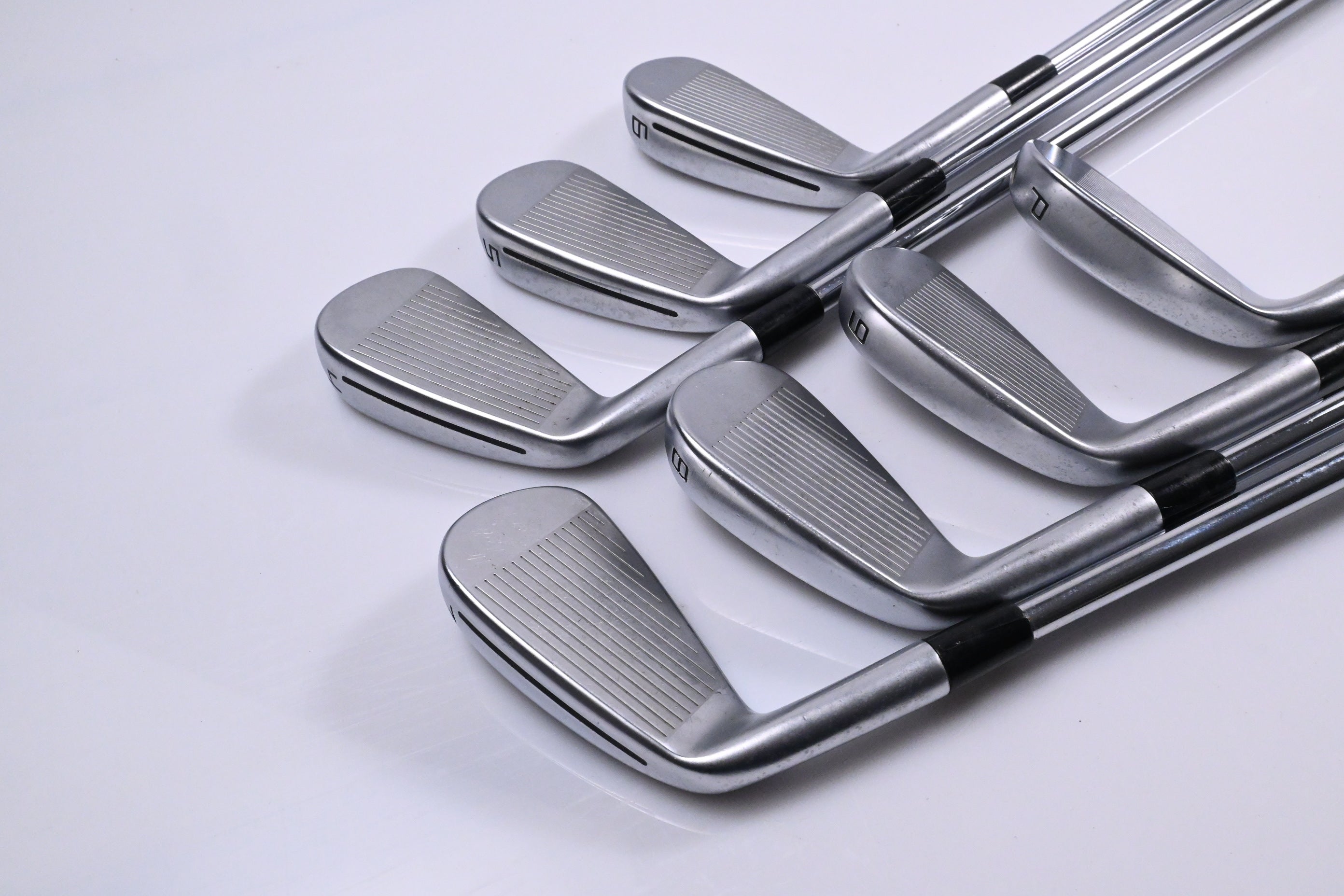 Taylormade P790 2023 Irons / 4-PW / Stiff Flex Project X Steel Shafts