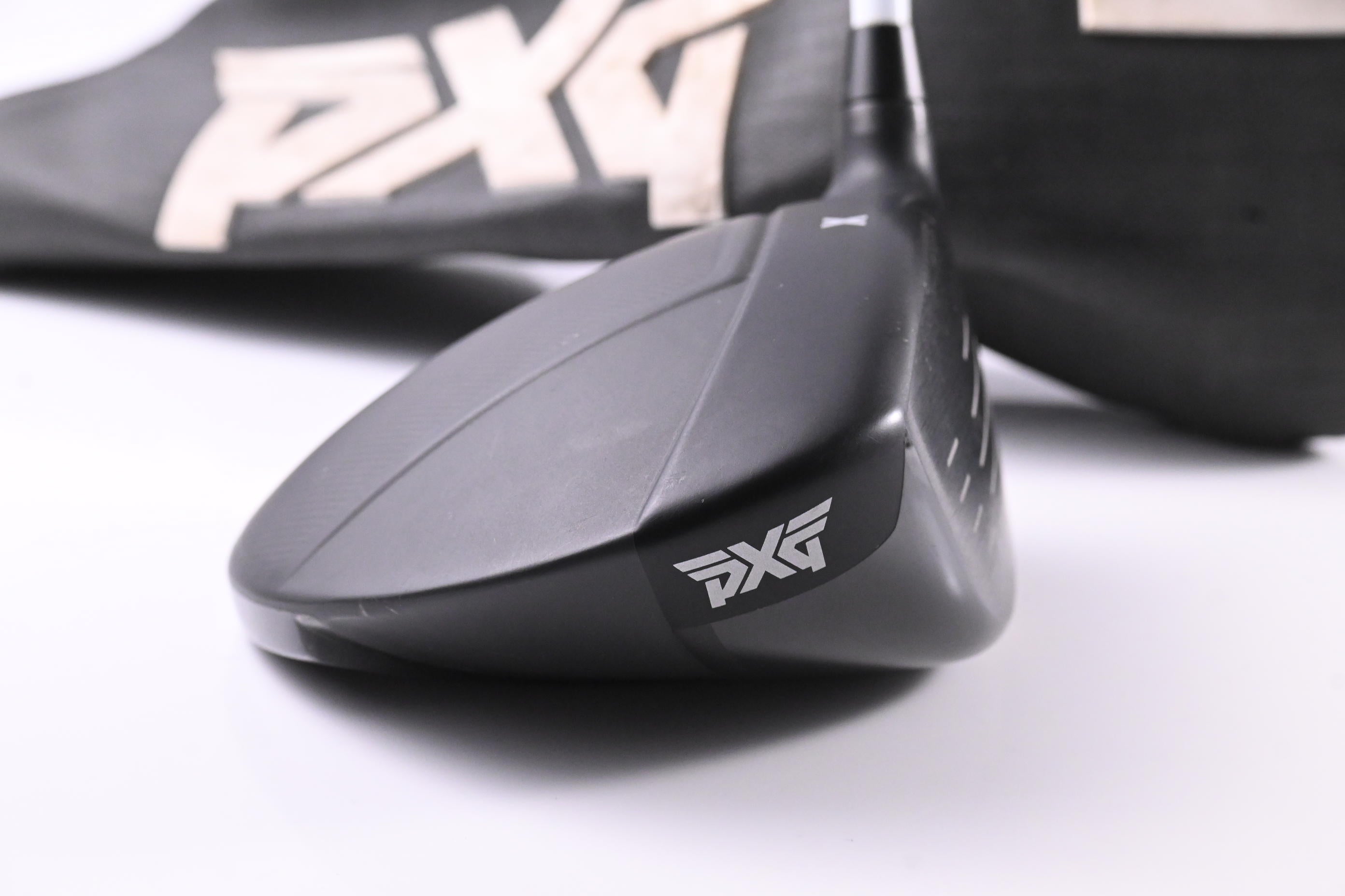 PXG 0211 2020 Driver / 10.5 Degree / Stiff Flex Atmos Black Tour Spec 6 Shaft