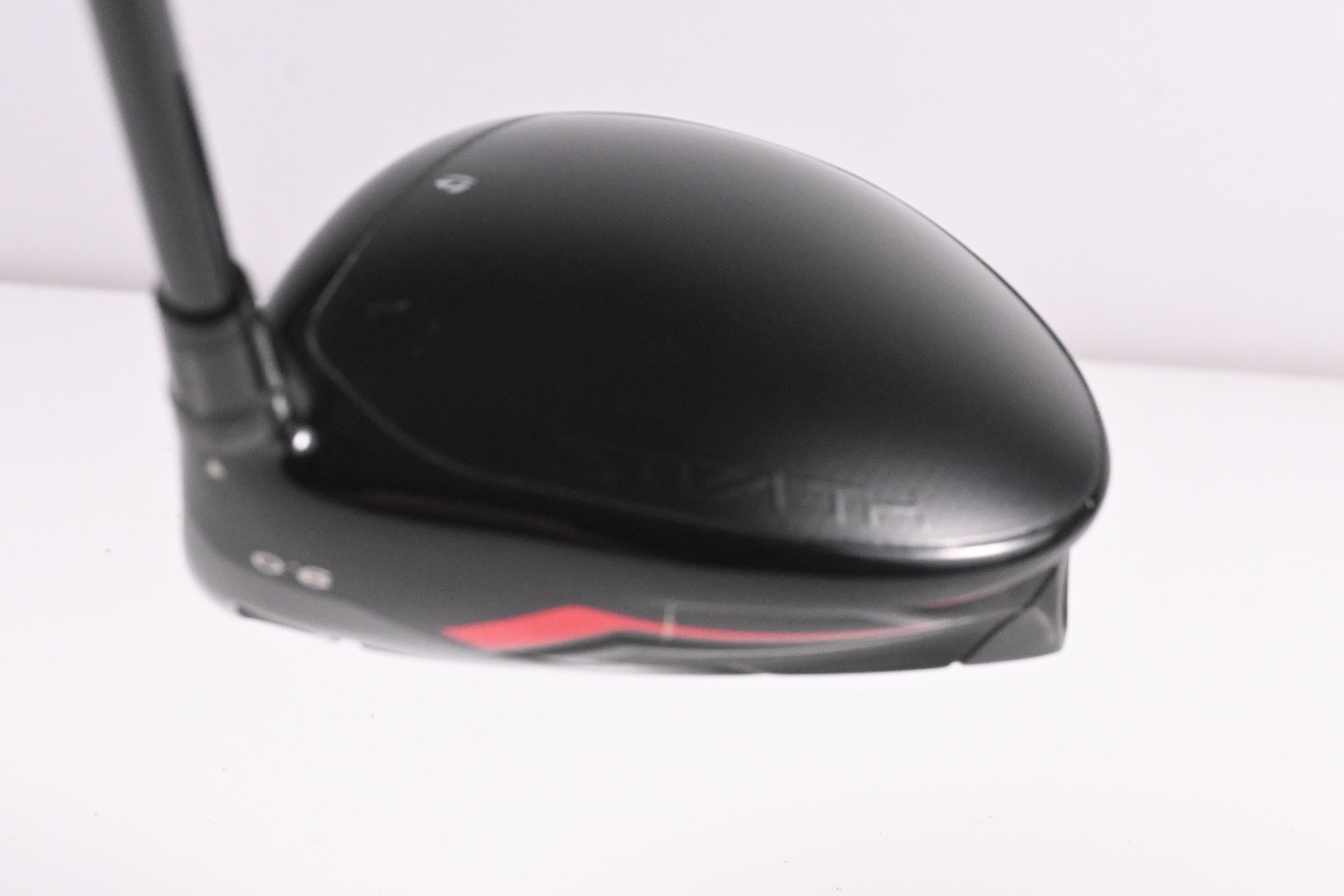 Taylormade Stealth Driver / 9 Degree / Stiff Flex Kai'Li Red 60 Shaft