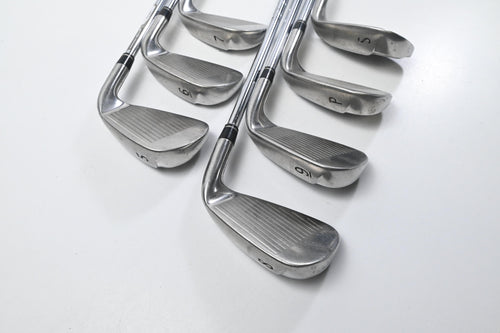 Left Hand Wilson D100 Irons / 5-PW+SW / Uniflex SL85 Shafts