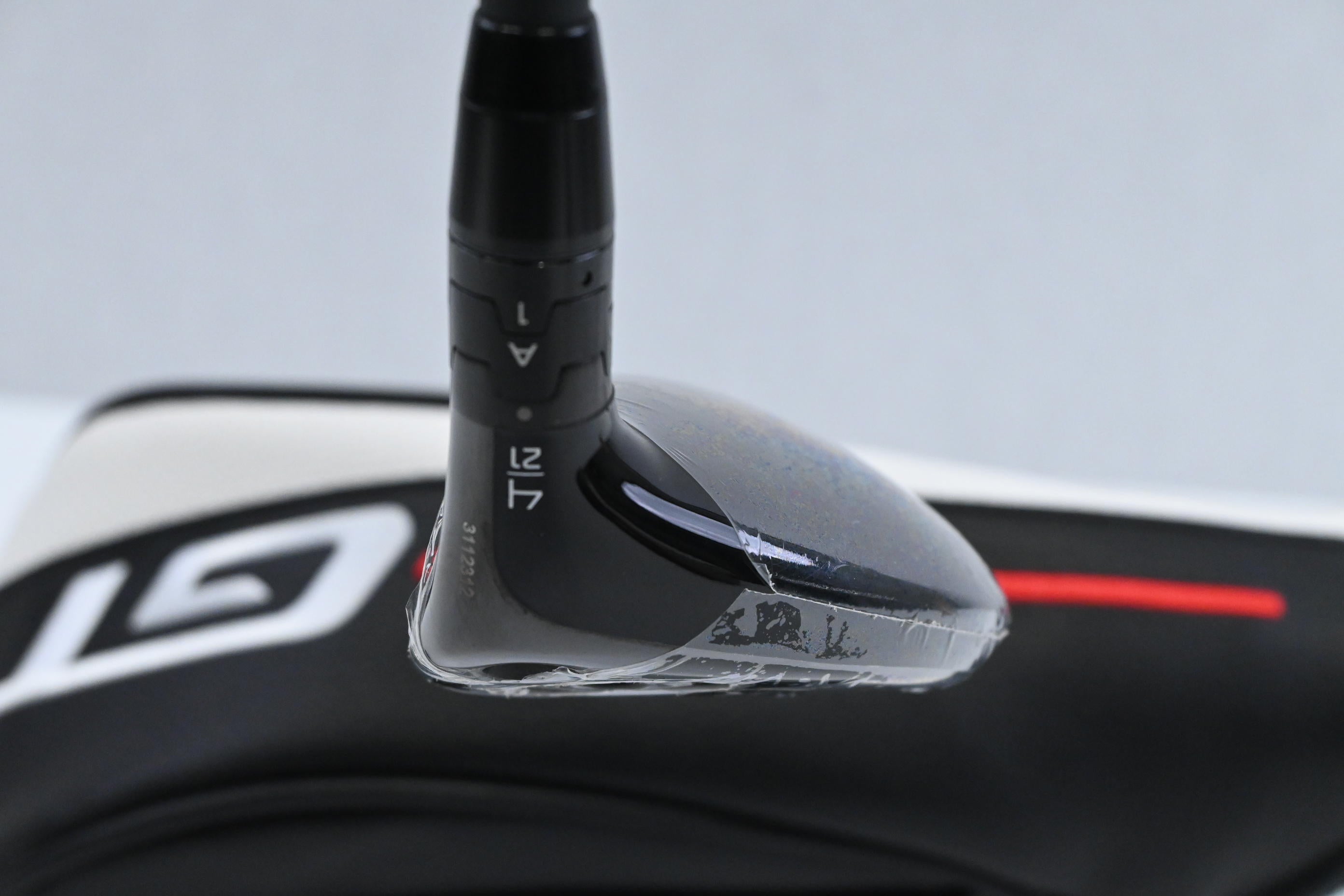 Titleist GT2 #4 Hybrid / 21 Degree / Stiff Flex Tensei 1K Blue 65 Shaft