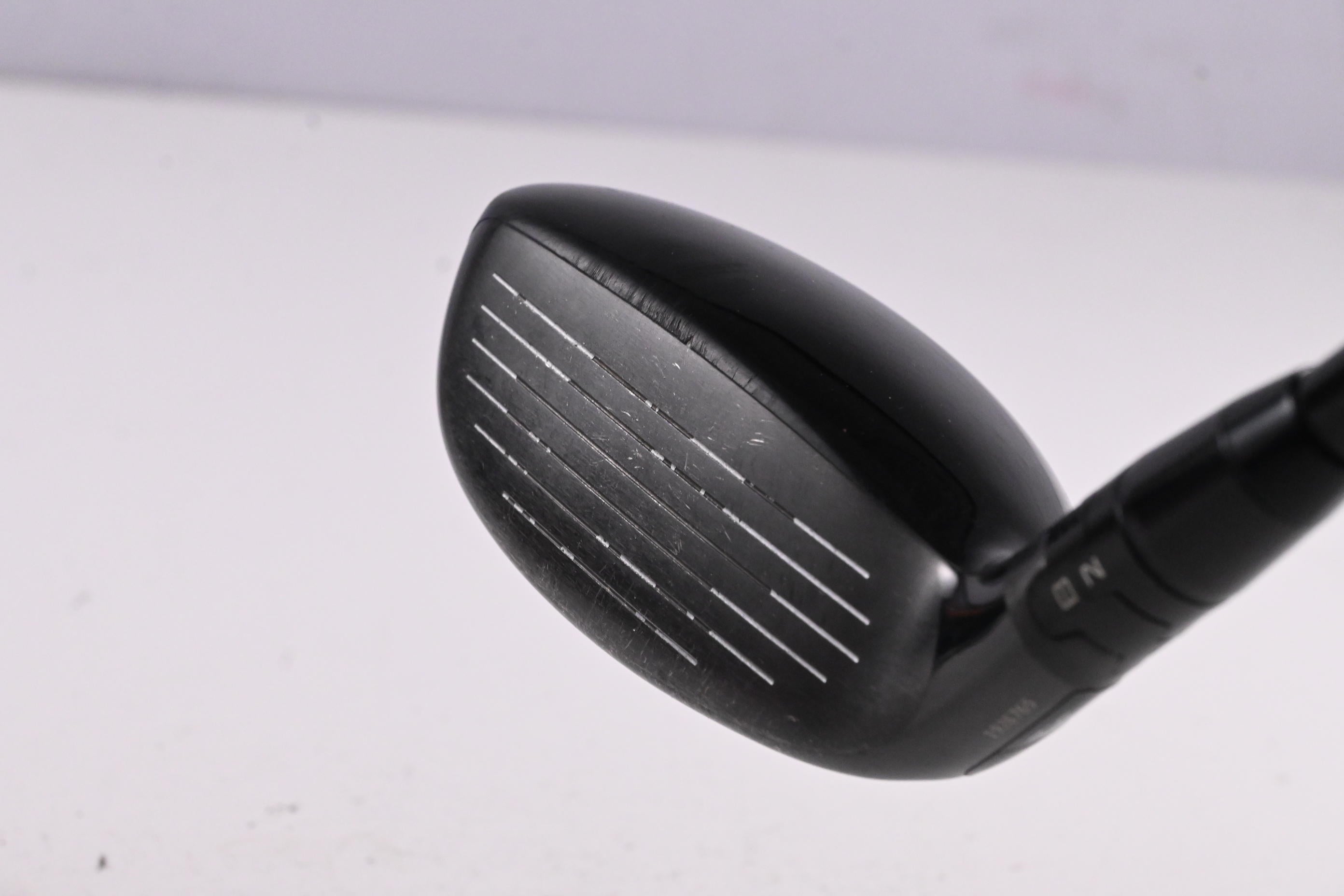 Titleist TSi2 #4 Hybrid / 21 Degree / Stiff Flex Tensei AV Blue 65 Shaft