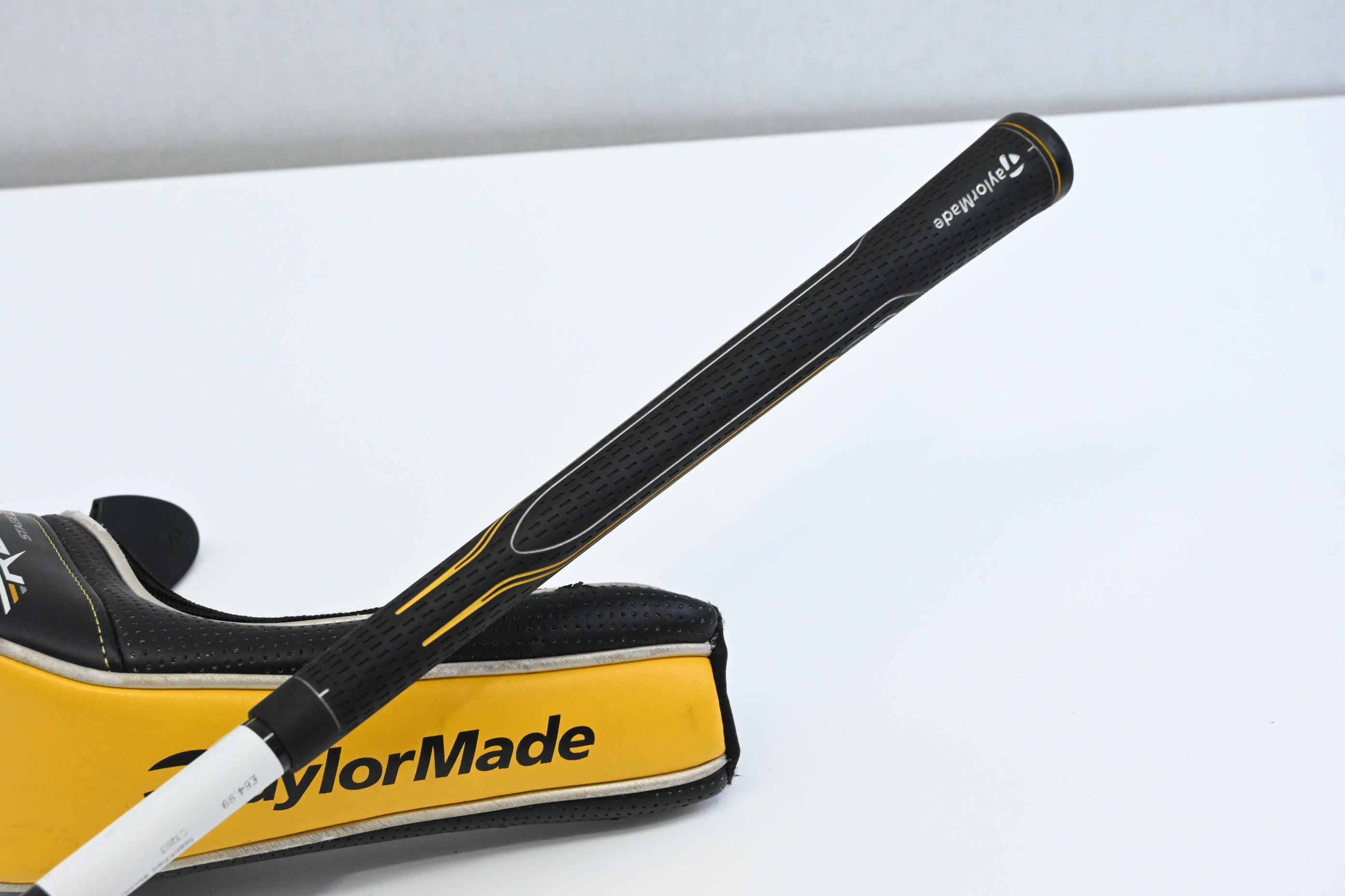 Taylormade RBZ Stage 2 #3 Hybrid / 19 Degree / Regular Flex Rocket fuel 65 Shaft