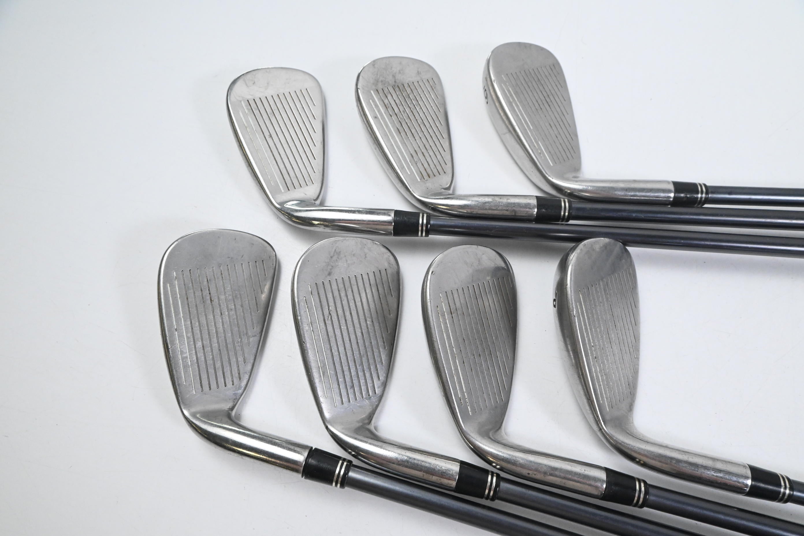 Taylormade R7 Irons / 4-PW / Regular Flex Taylormade Reax 65 Shafts